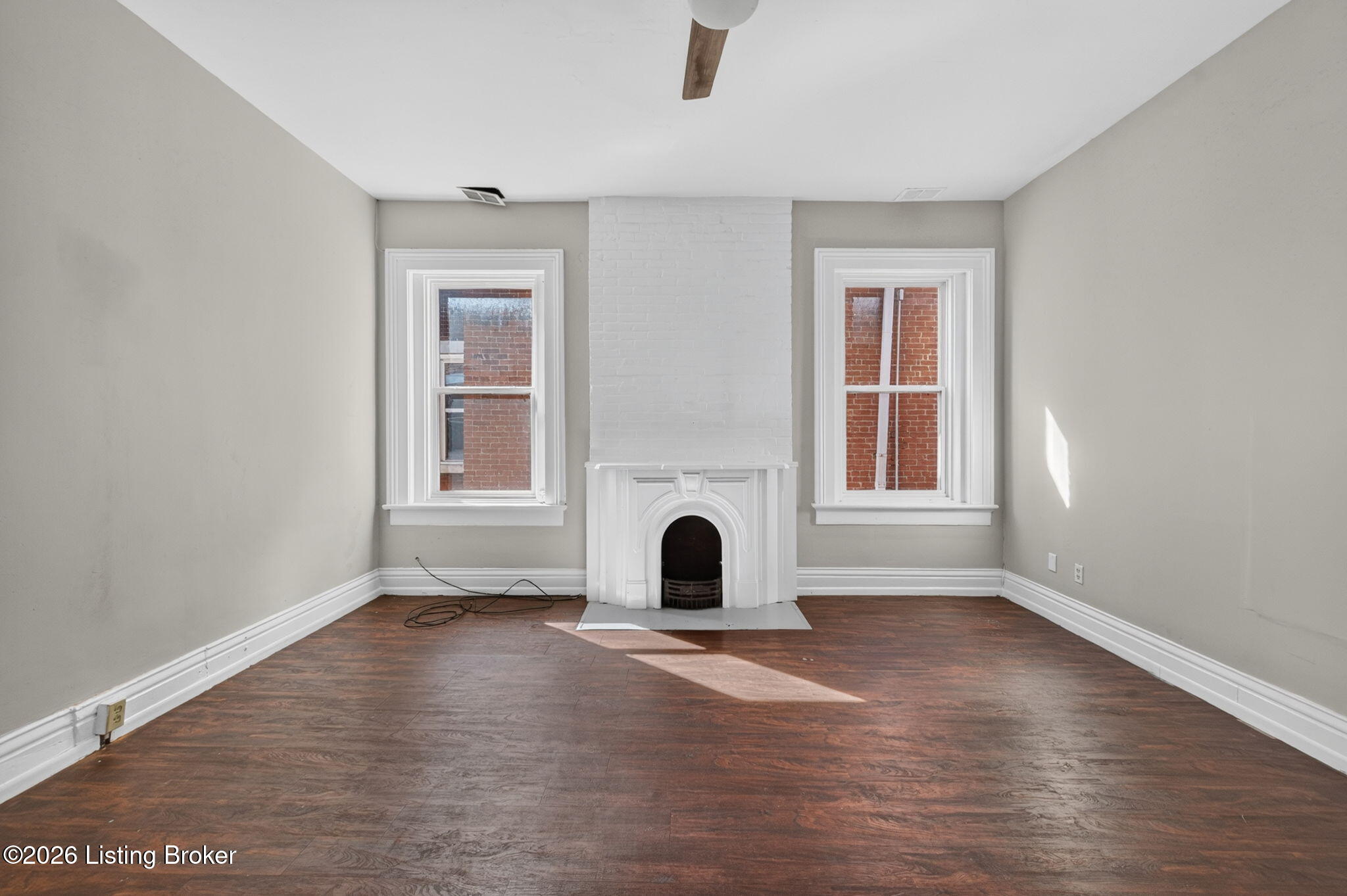 1033 S Brook St Property Photo 12