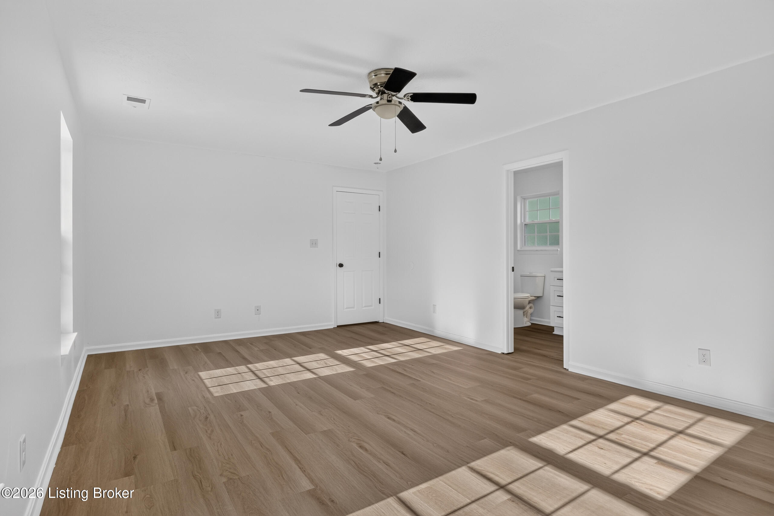 8113 Apple Valley Dr Property Photo 34