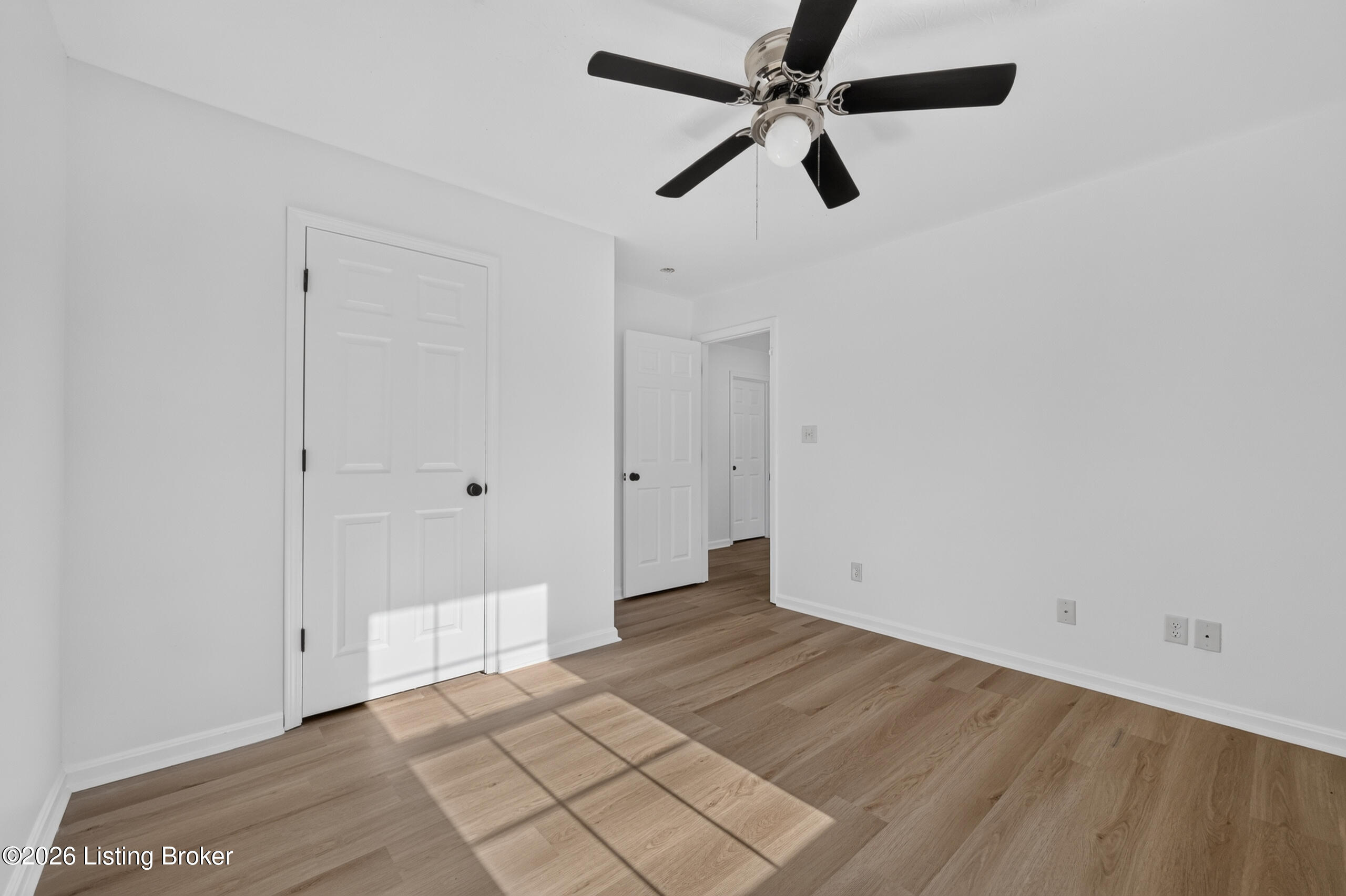 8113 Apple Valley Dr Property Photo 41