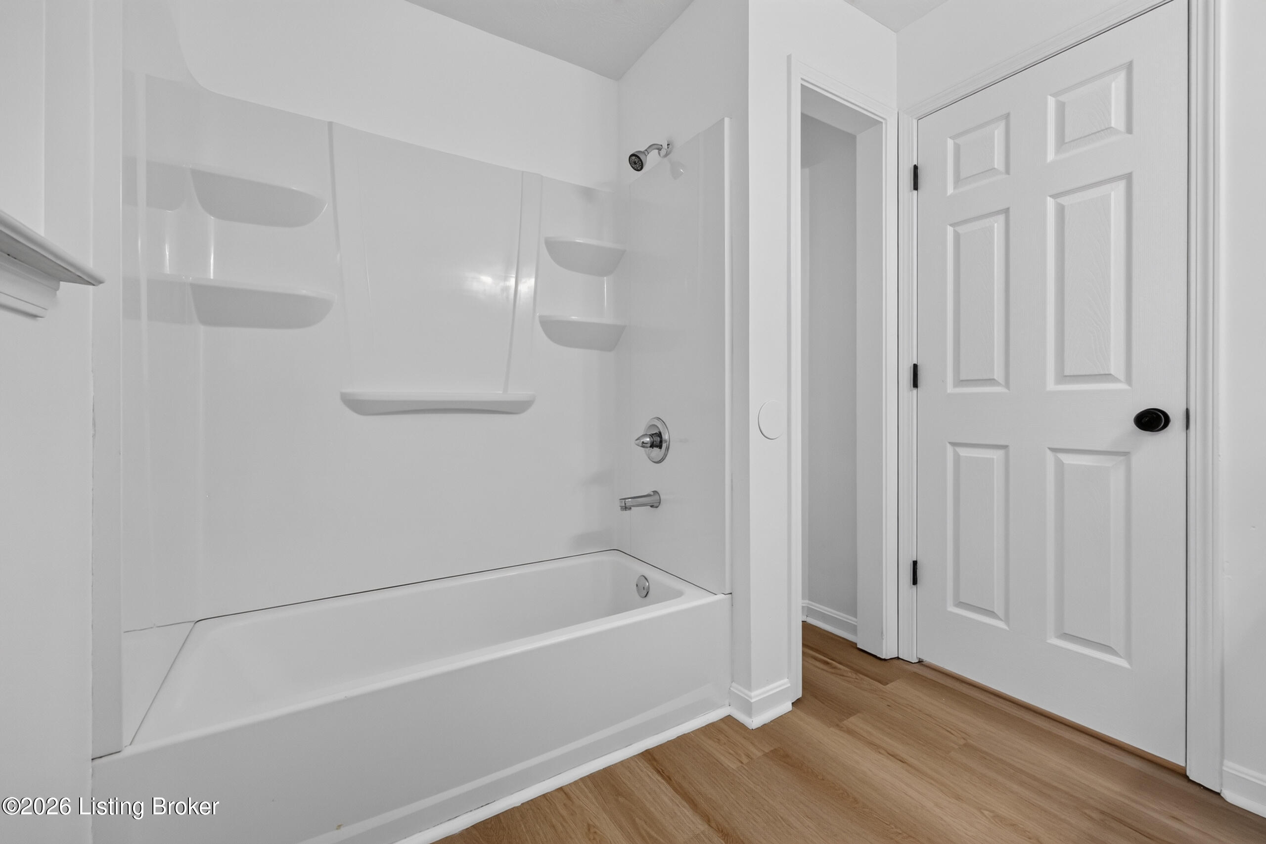 8113 Apple Valley Dr Property Photo 43