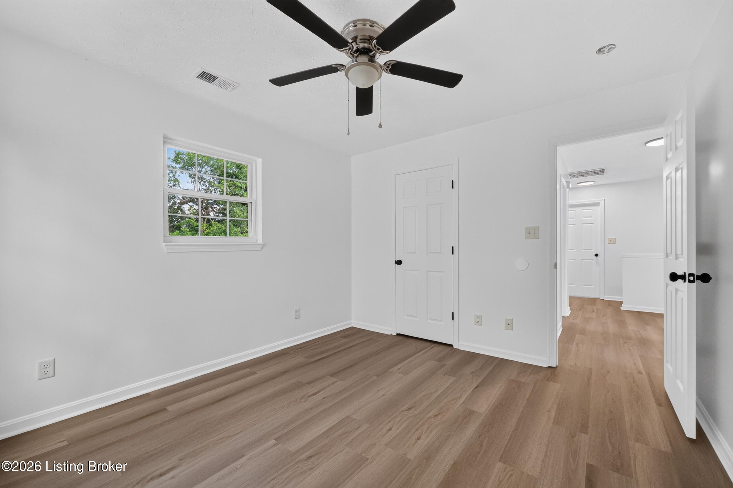 8113 Apple Valley Dr Property Photo 46