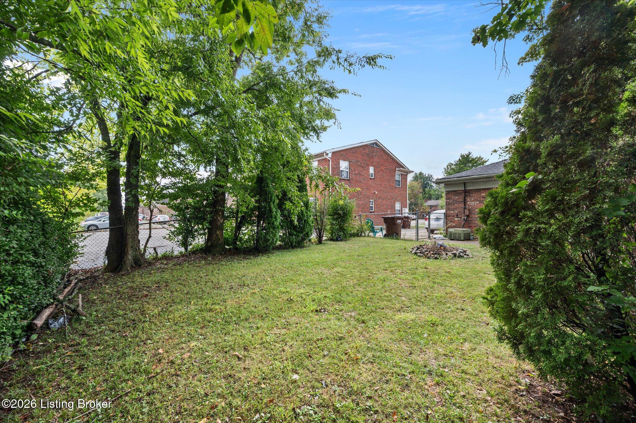 7501 Garrison Rd Property Photo 12