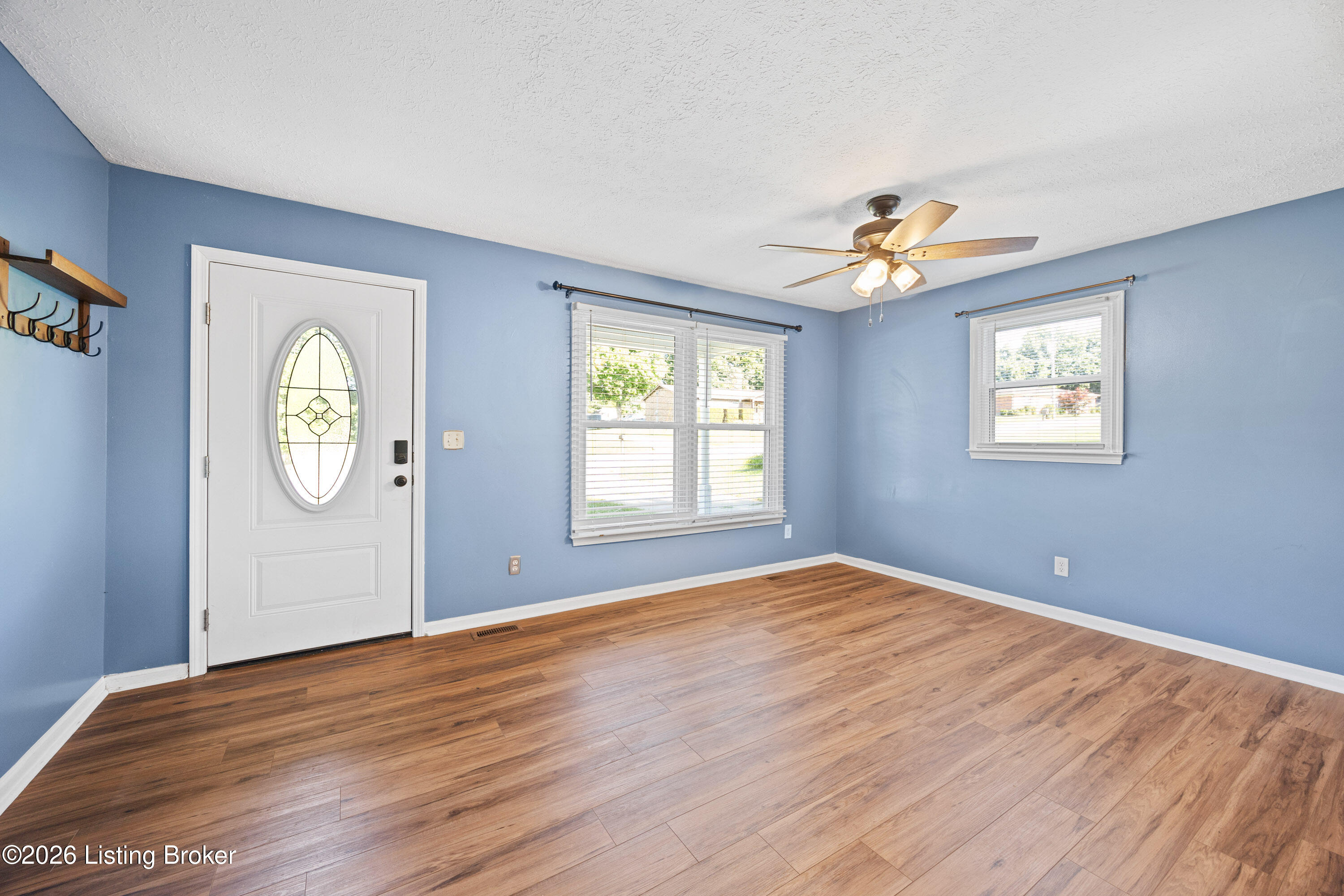 228 Hill St Property Photo 11