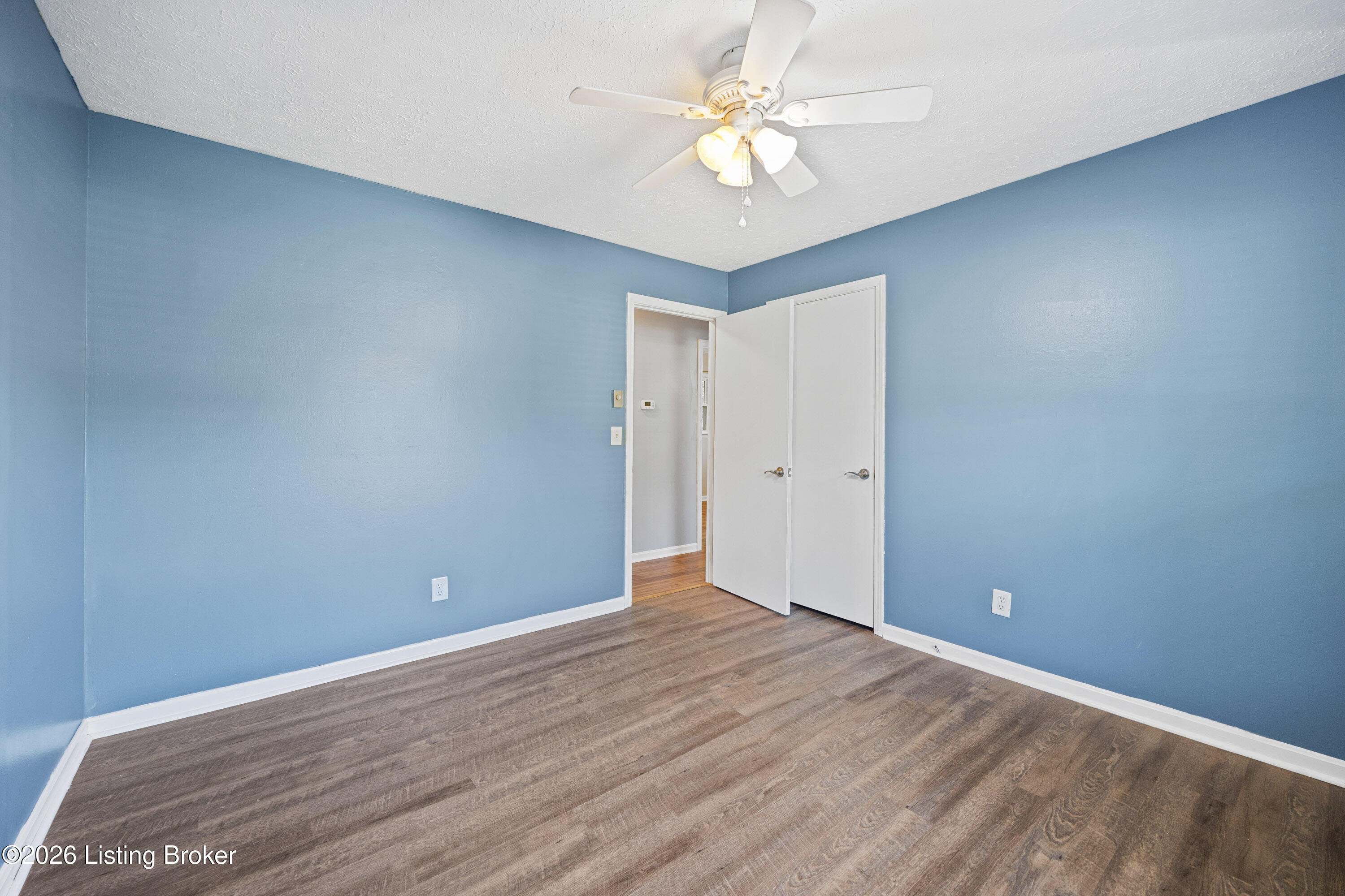 228 Hill St Property Photo 17