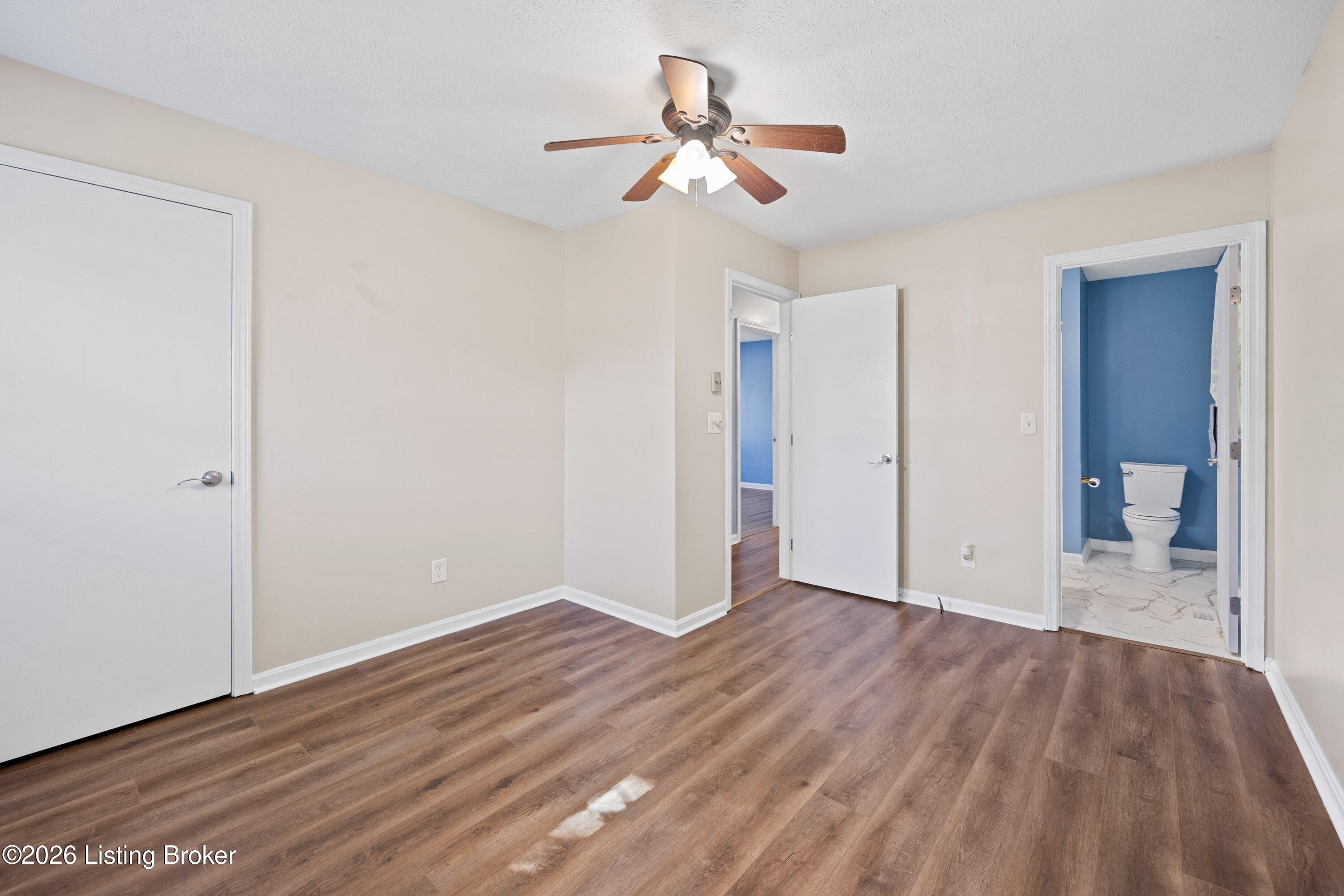 228 Hill St Property Photo 19
