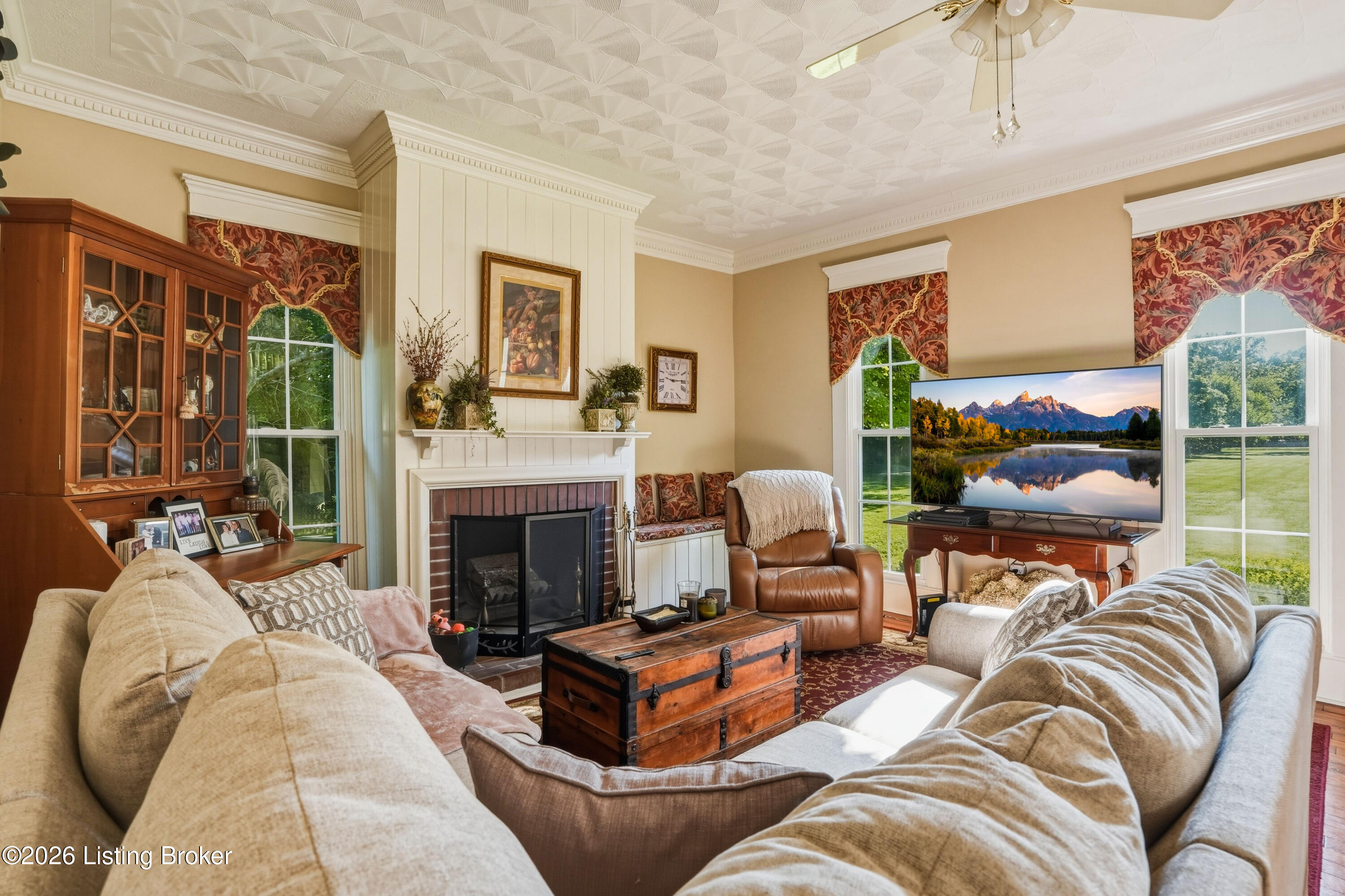 6123 W Highway 146 Property Photo 6