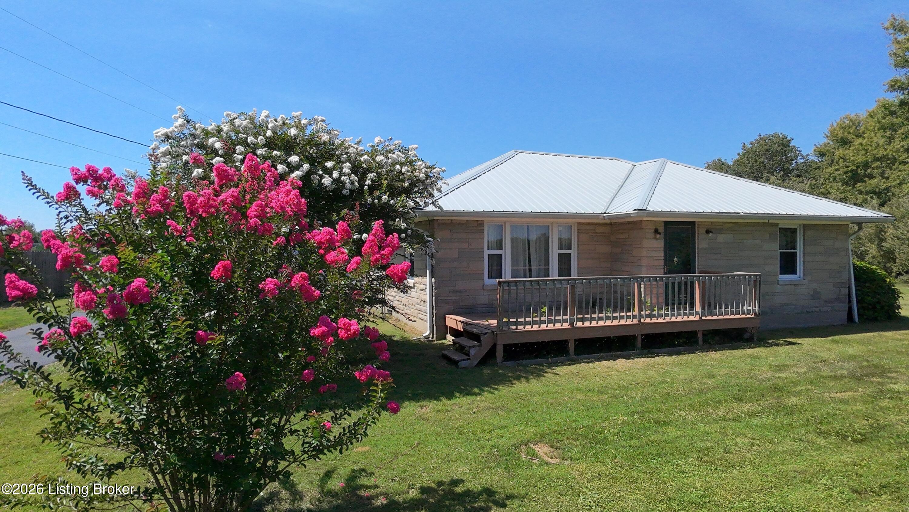 6120 Ky-259 Property Photo 2