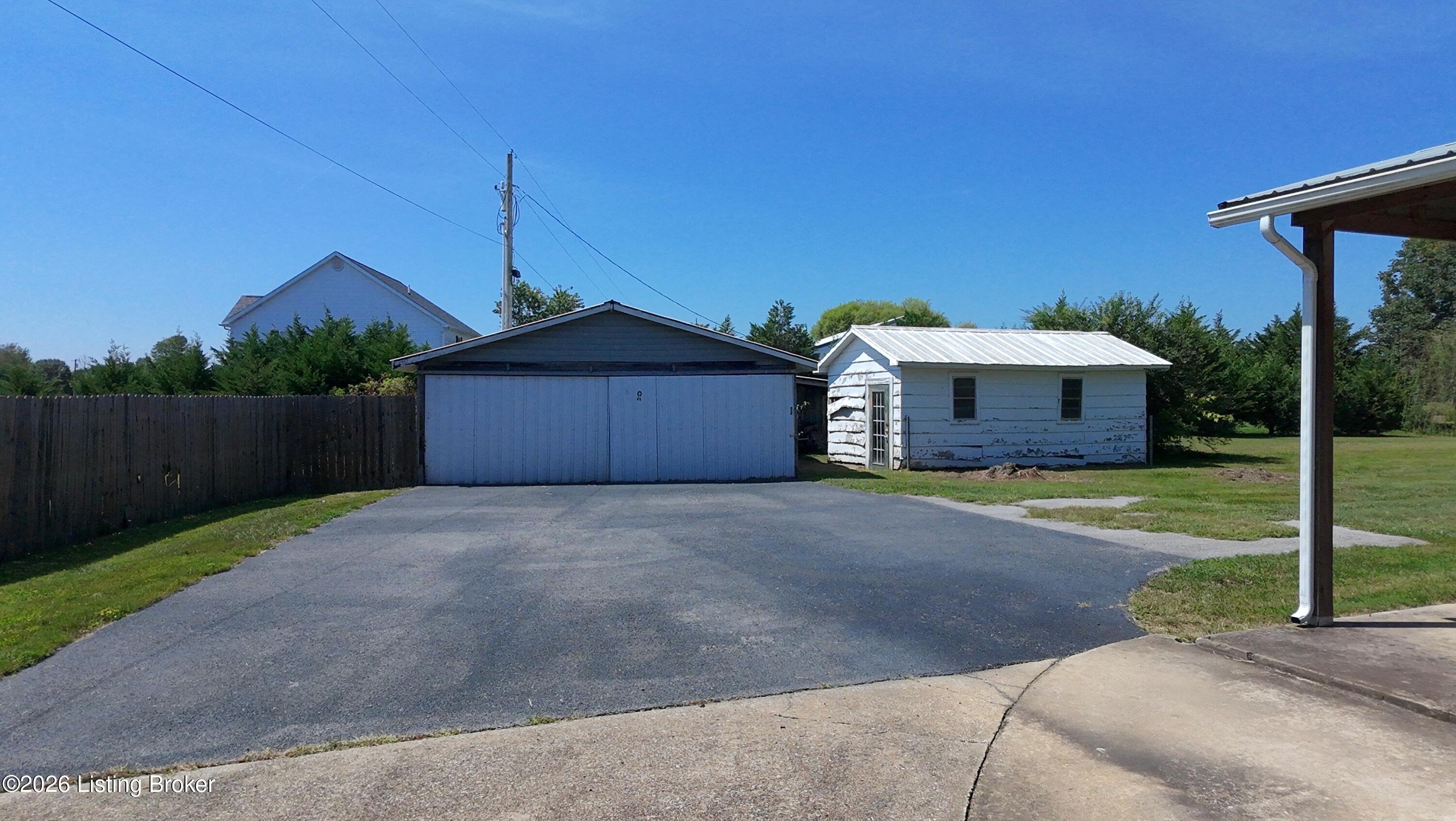 6120 Ky-259 Property Photo 4