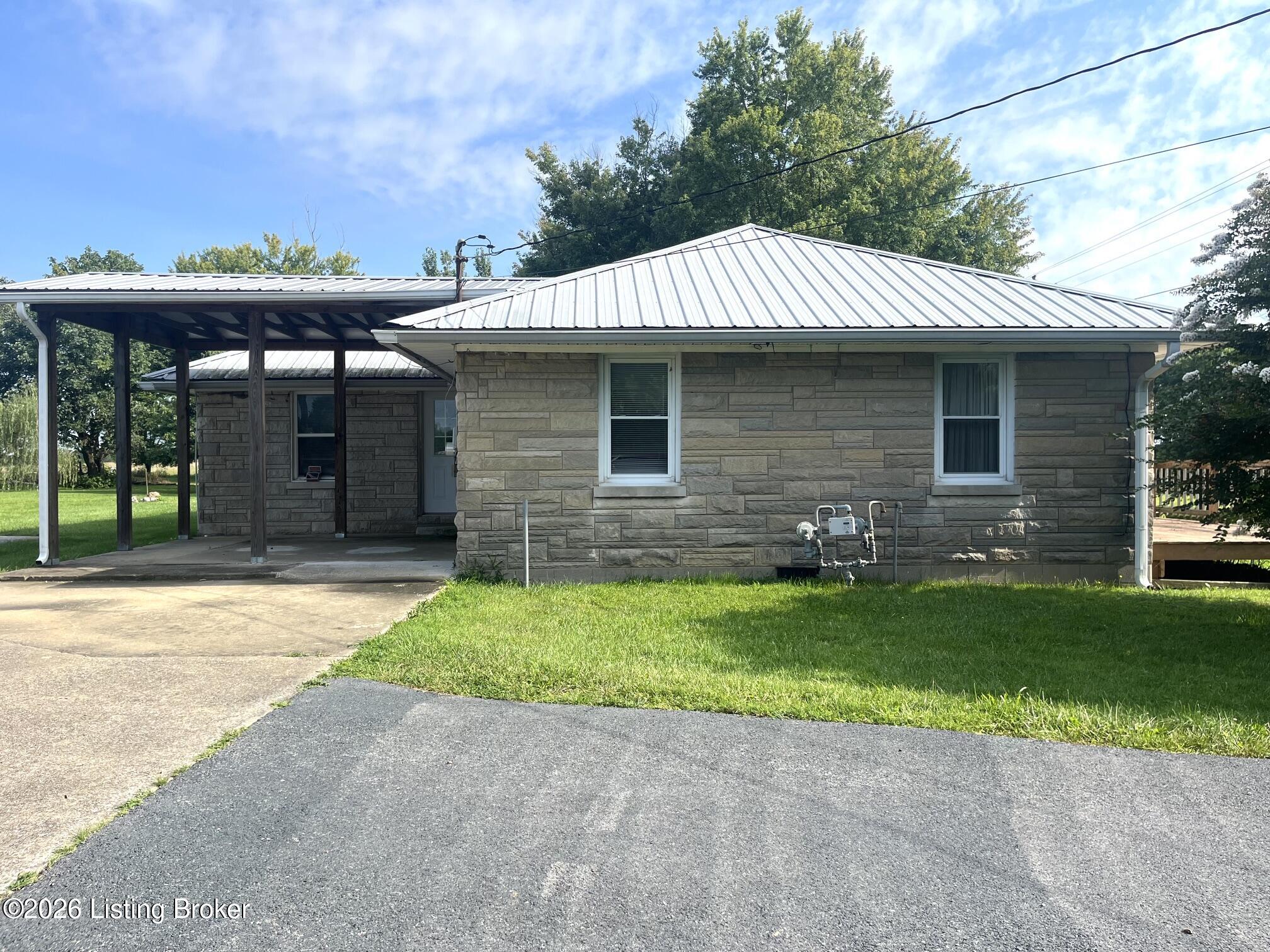 6120 Ky-259 Property Photo 10