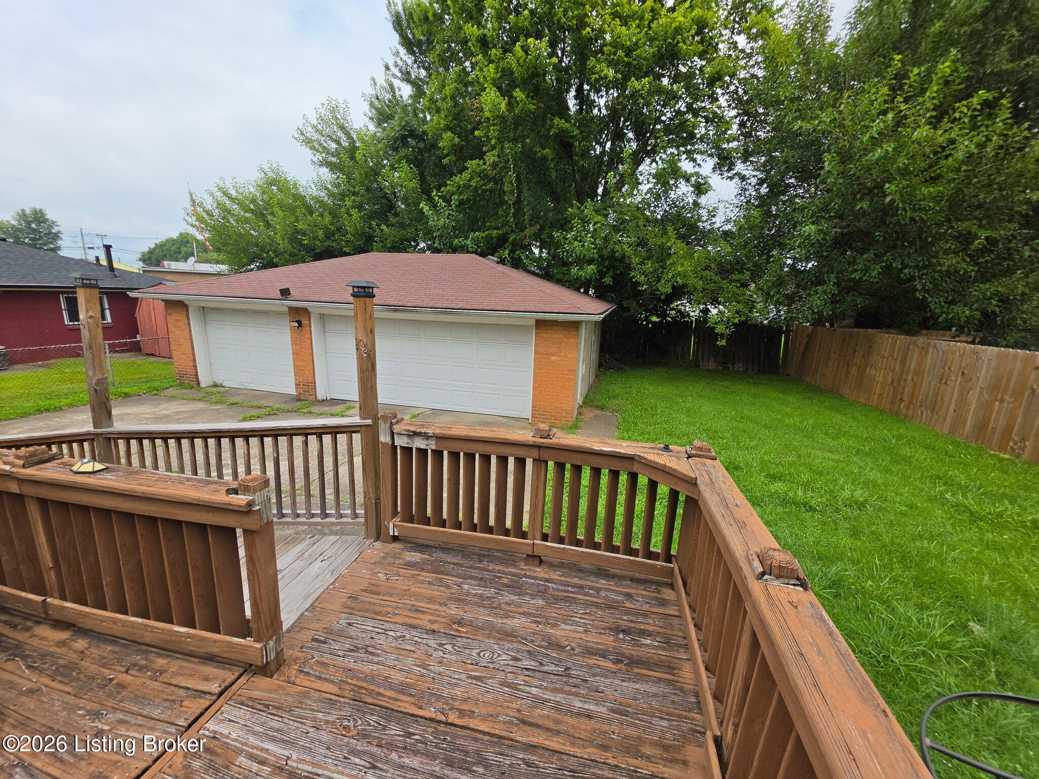 2419 Farnsley Rd Property Photo 4