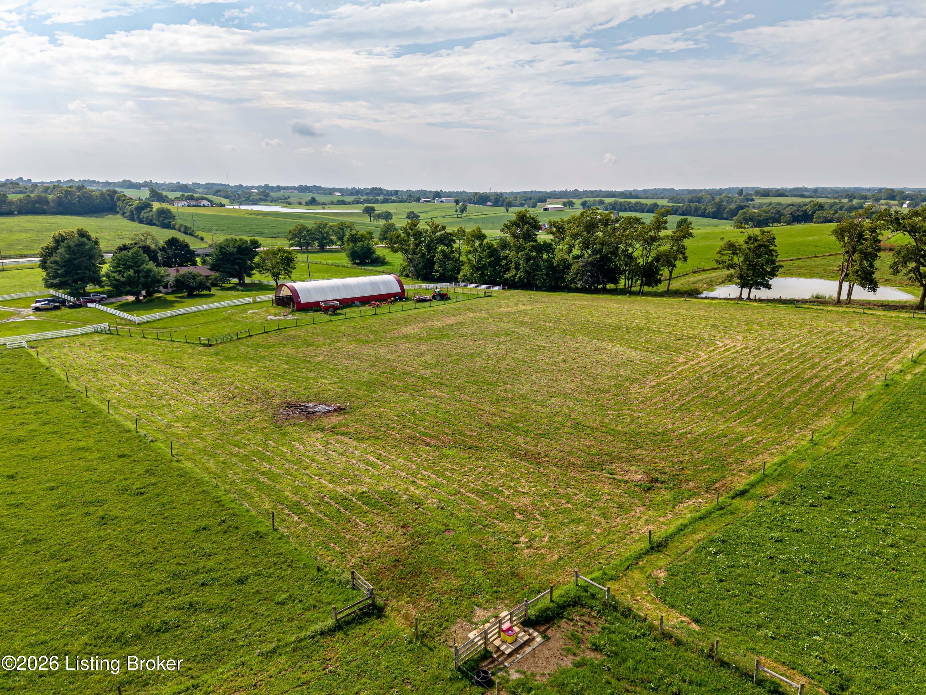 2304 Eminence Rd Property Photo 63