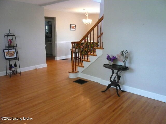 1411 Falcon Dr Property Photo 6