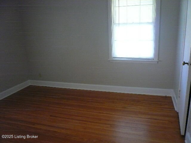 1411 Falcon Dr Property Photo 12
