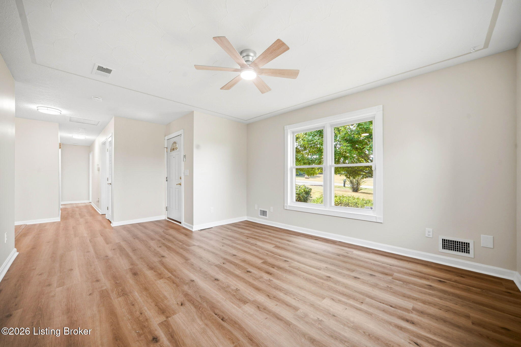 3751 Meadowbrook Ln Property Photo 9
