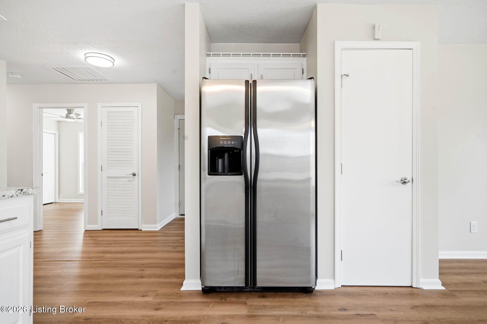 3751 Meadowbrook Ln Property Photo 16
