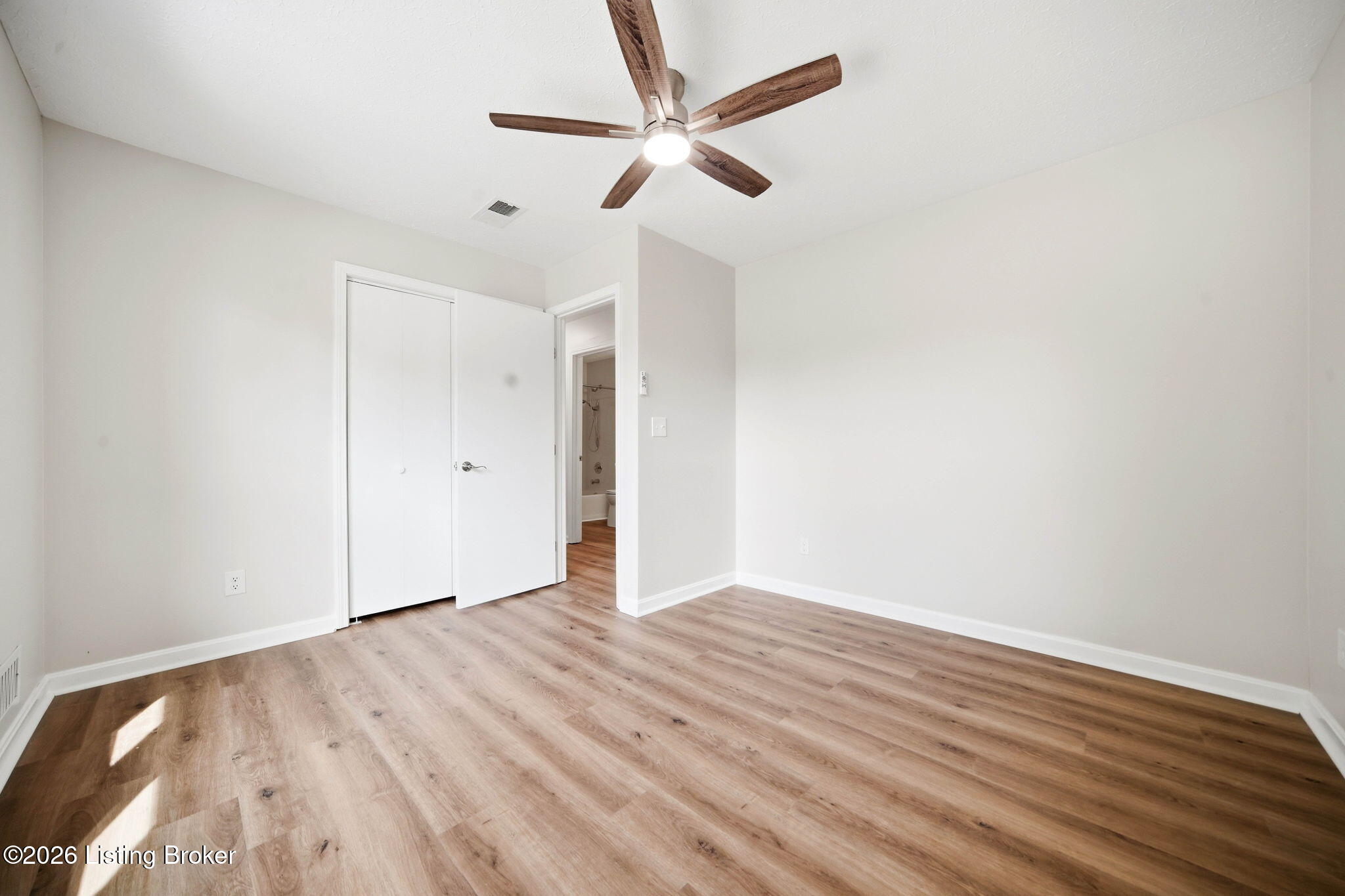 3751 Meadowbrook Ln Property Photo 28