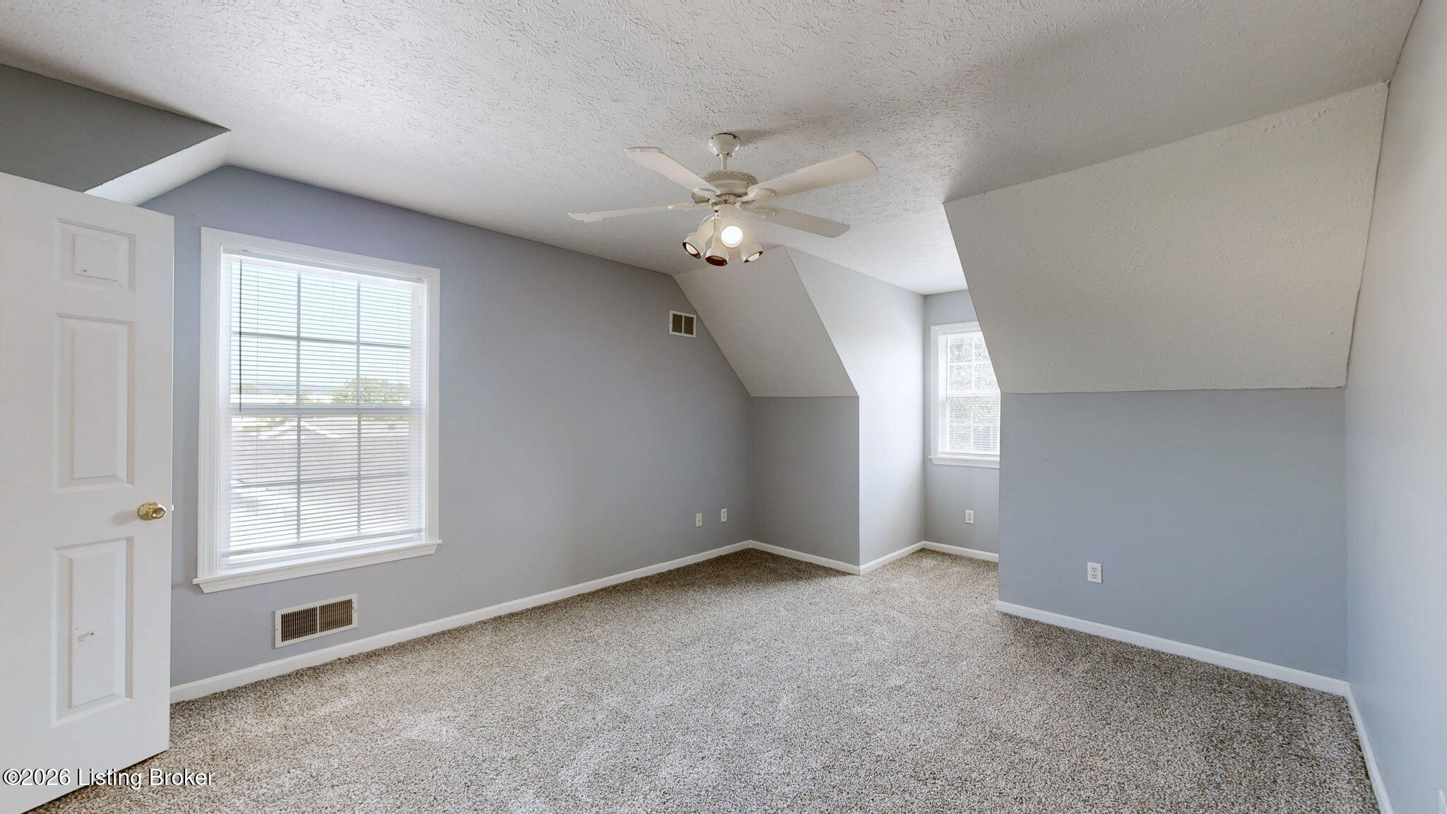 6815 Currington Cir Property Photo 12