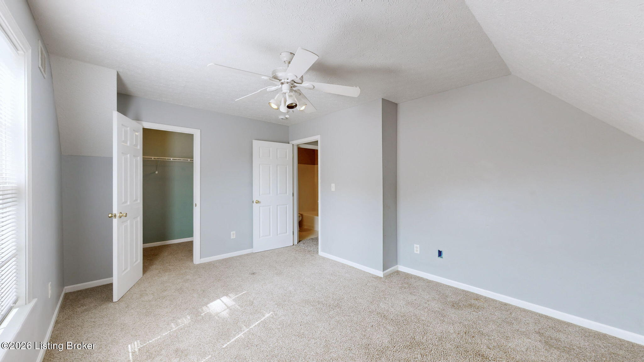 6815 Currington Cir Property Photo 15