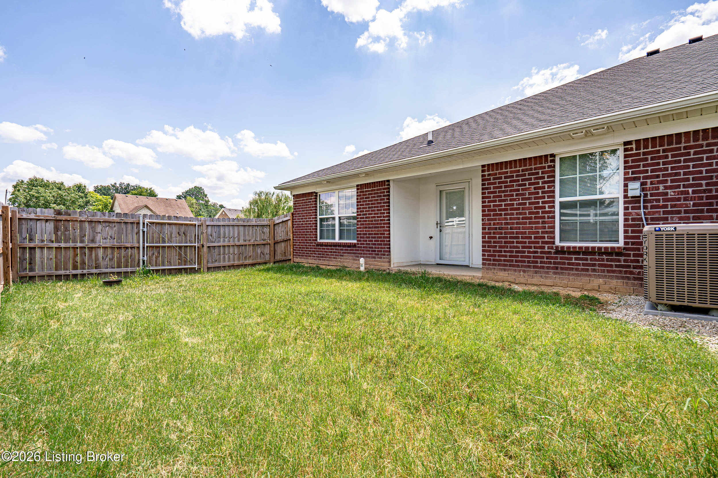 6713 Eagle Wood Dr Property Photo 29