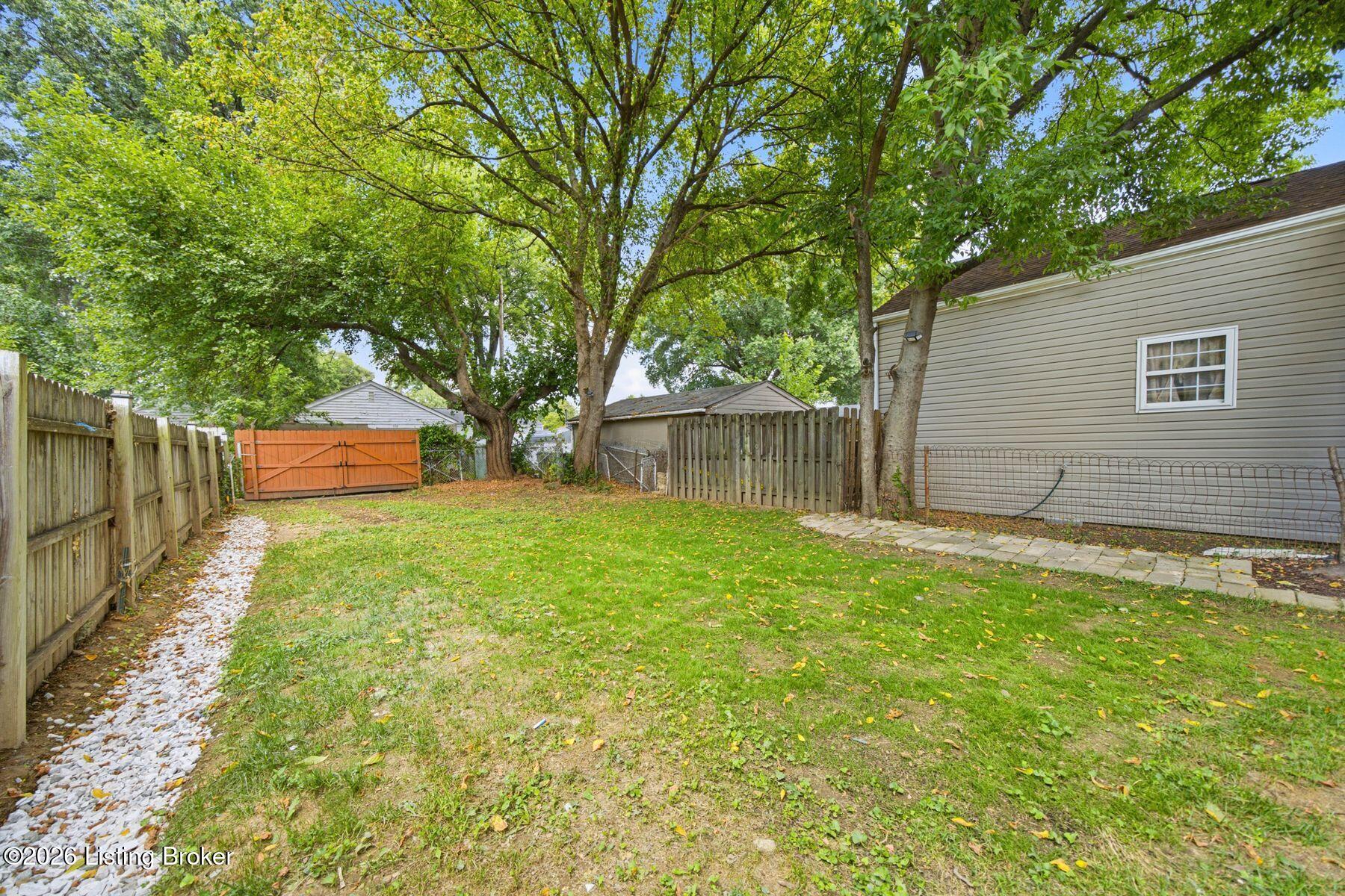 703 W Evelyn Ave Property Photo 31