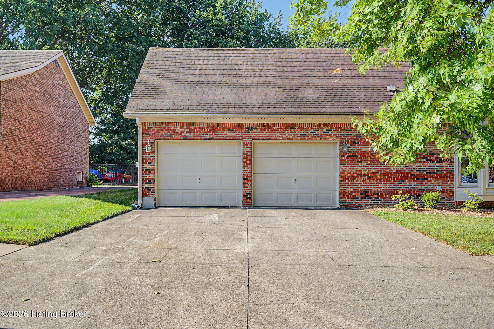 8800 Timberline Dr Property Photo 4