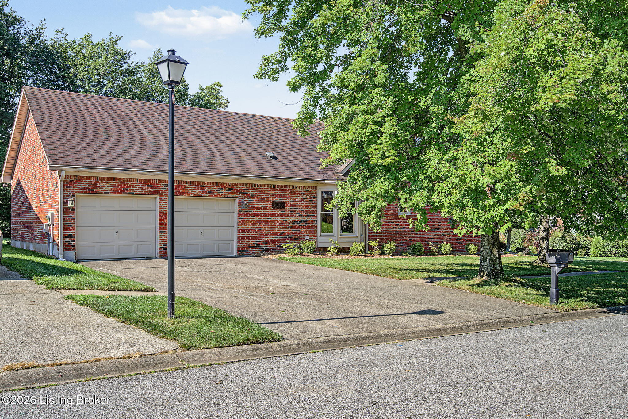 8800 Timberline Dr Property Photo 5