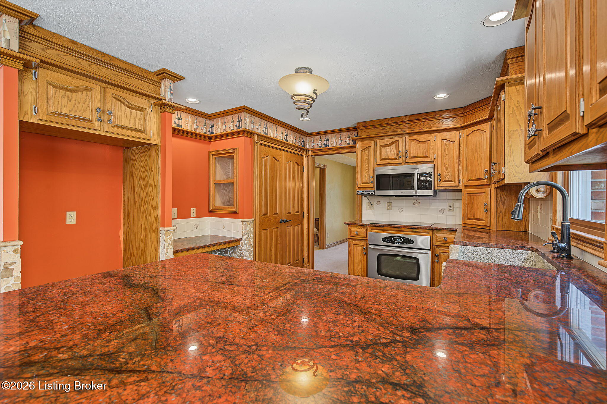 8800 Timberline Dr Property Photo 17