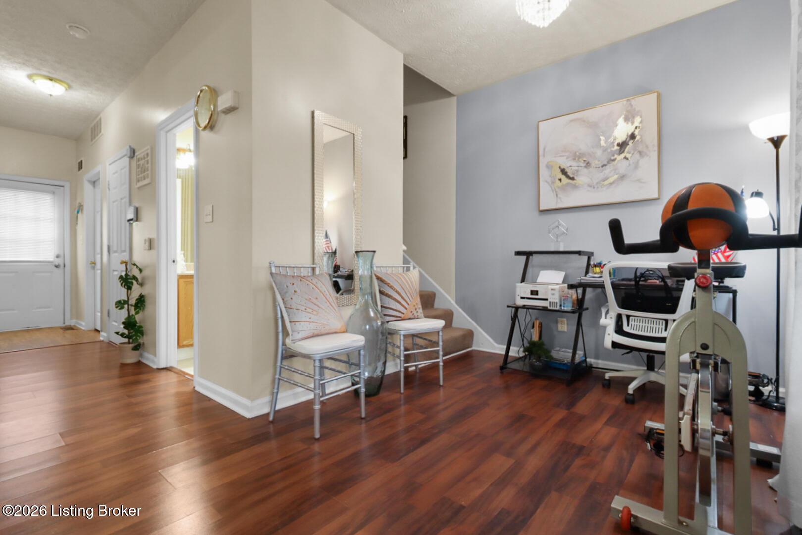 1703 Stratton Ct Property Photo 8