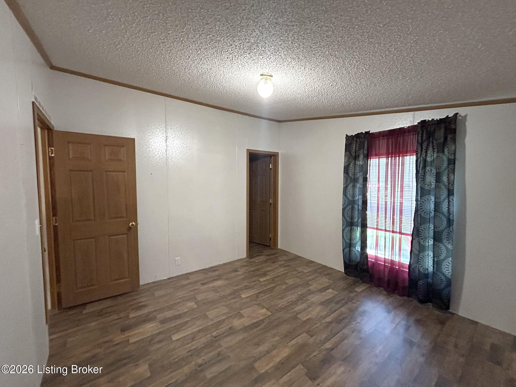 752 Williams Ln Property Photo 6