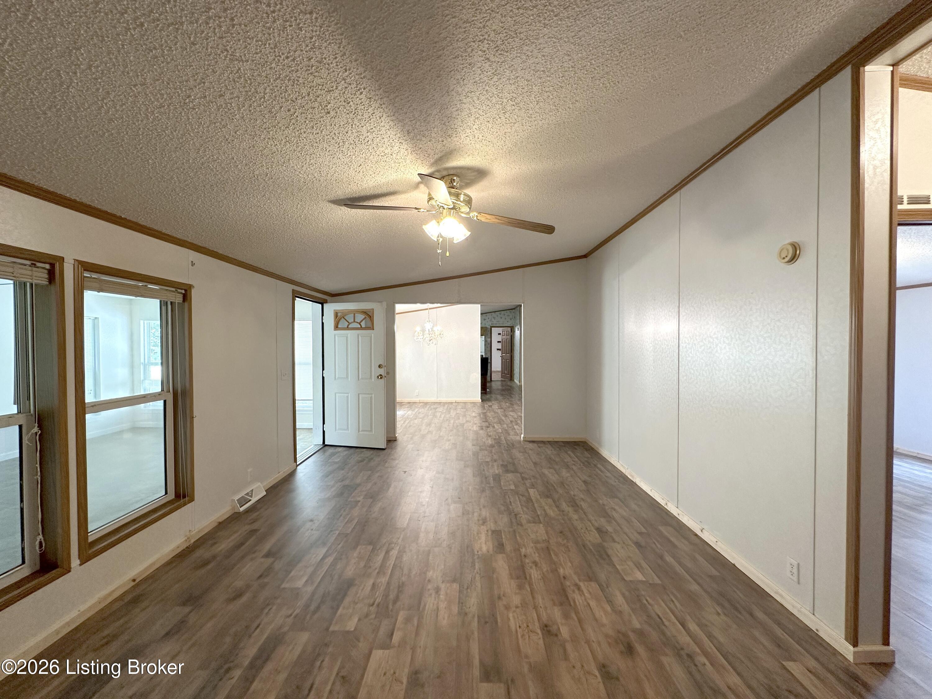 752 Williams Ln Property Photo 7