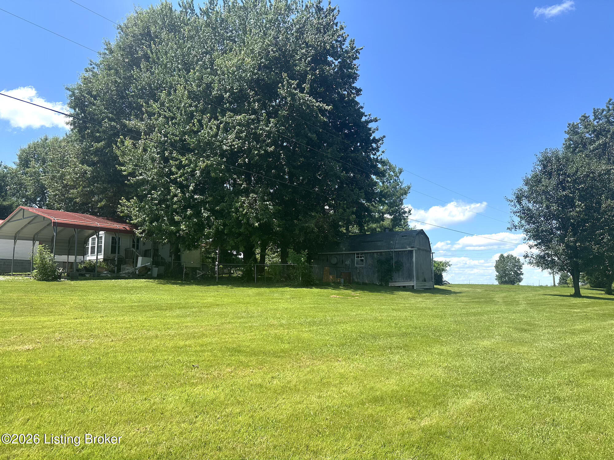 752 Williams Ln Property Photo 18