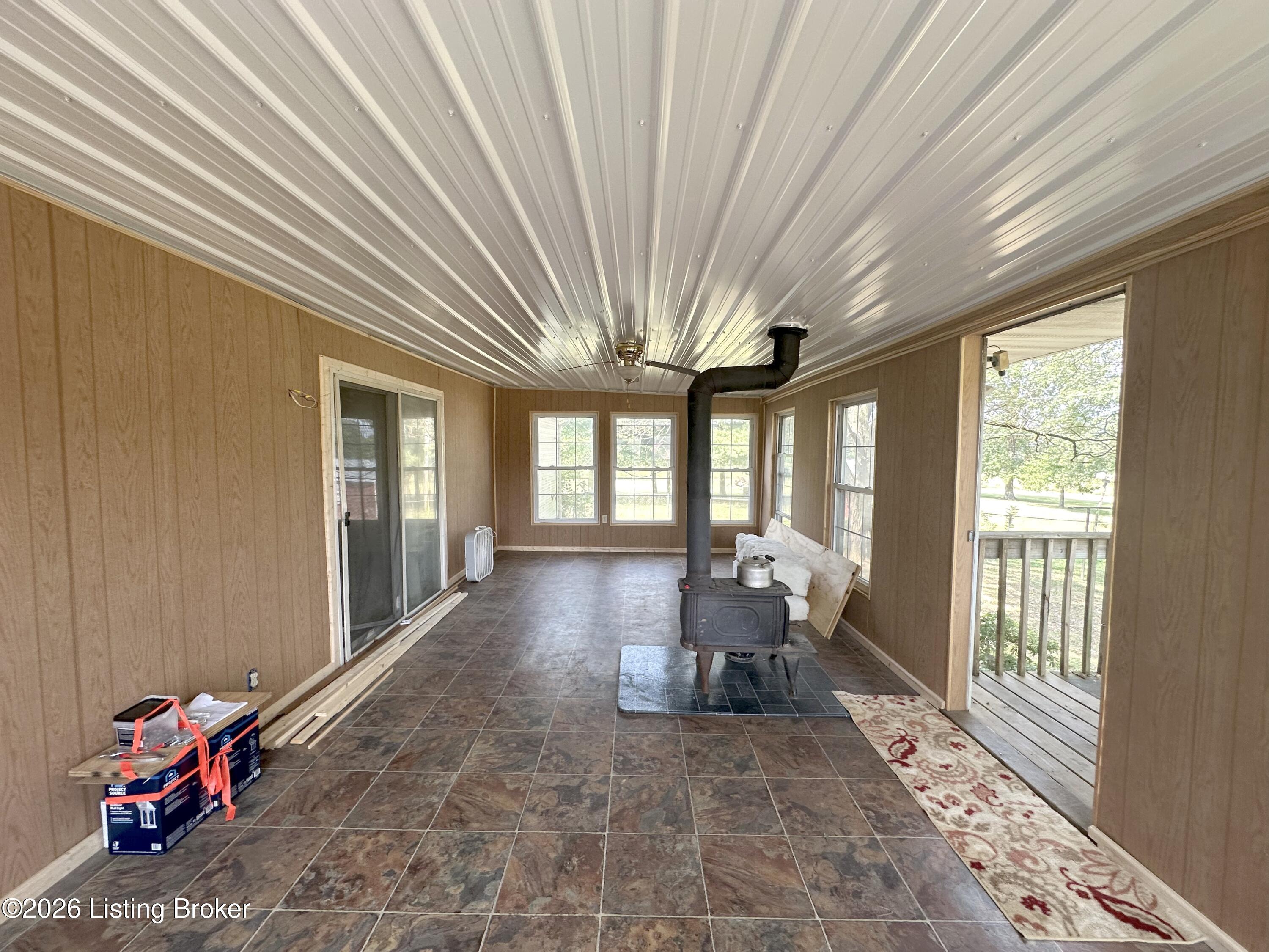 752 Williams Ln Property Photo 18
