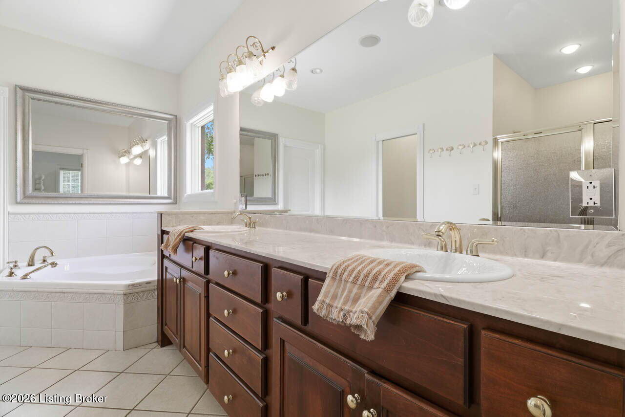 368 Cedar Lake Dr Property Photo 35