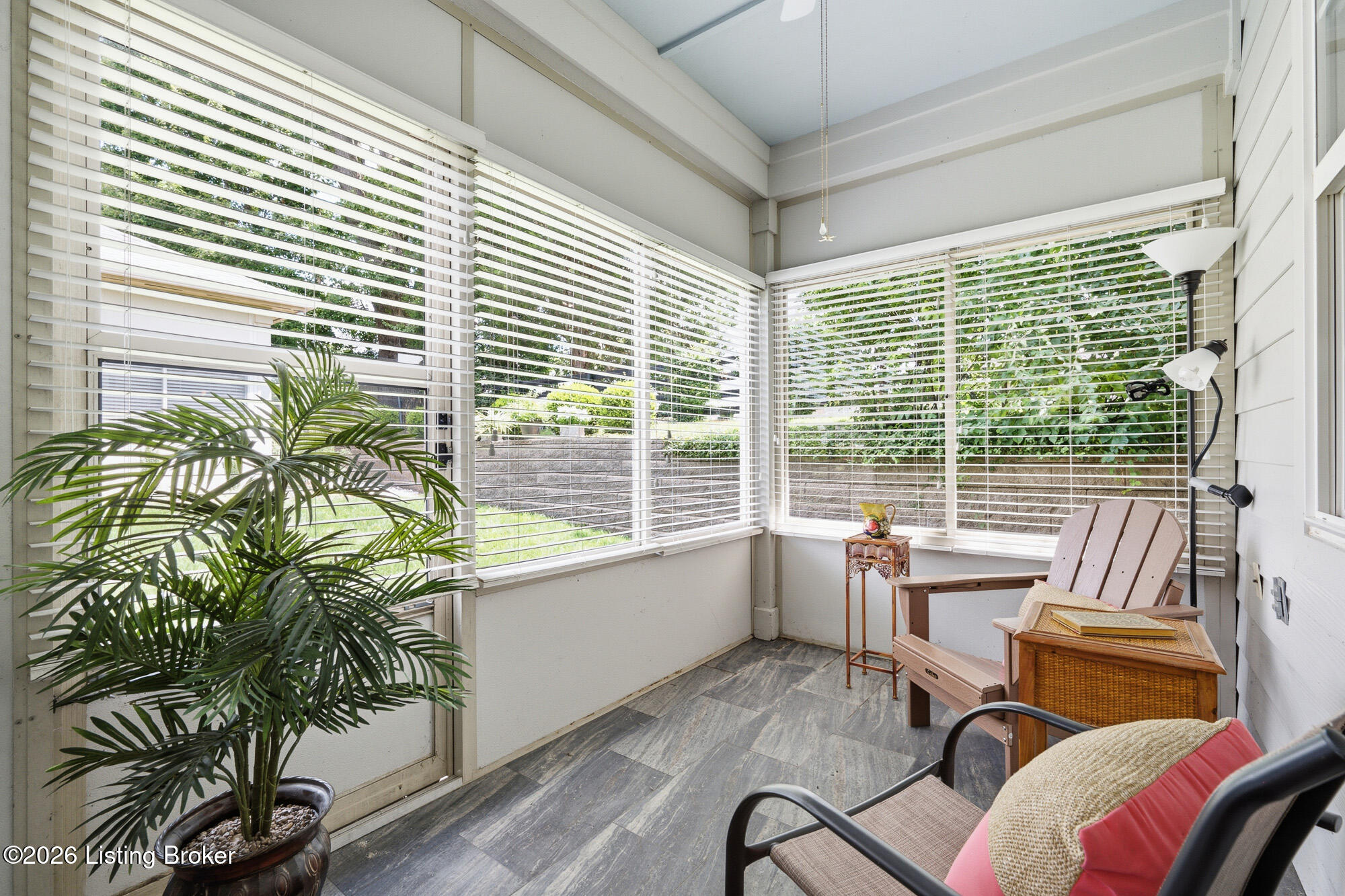 5000 Merton Square Property Photo 8