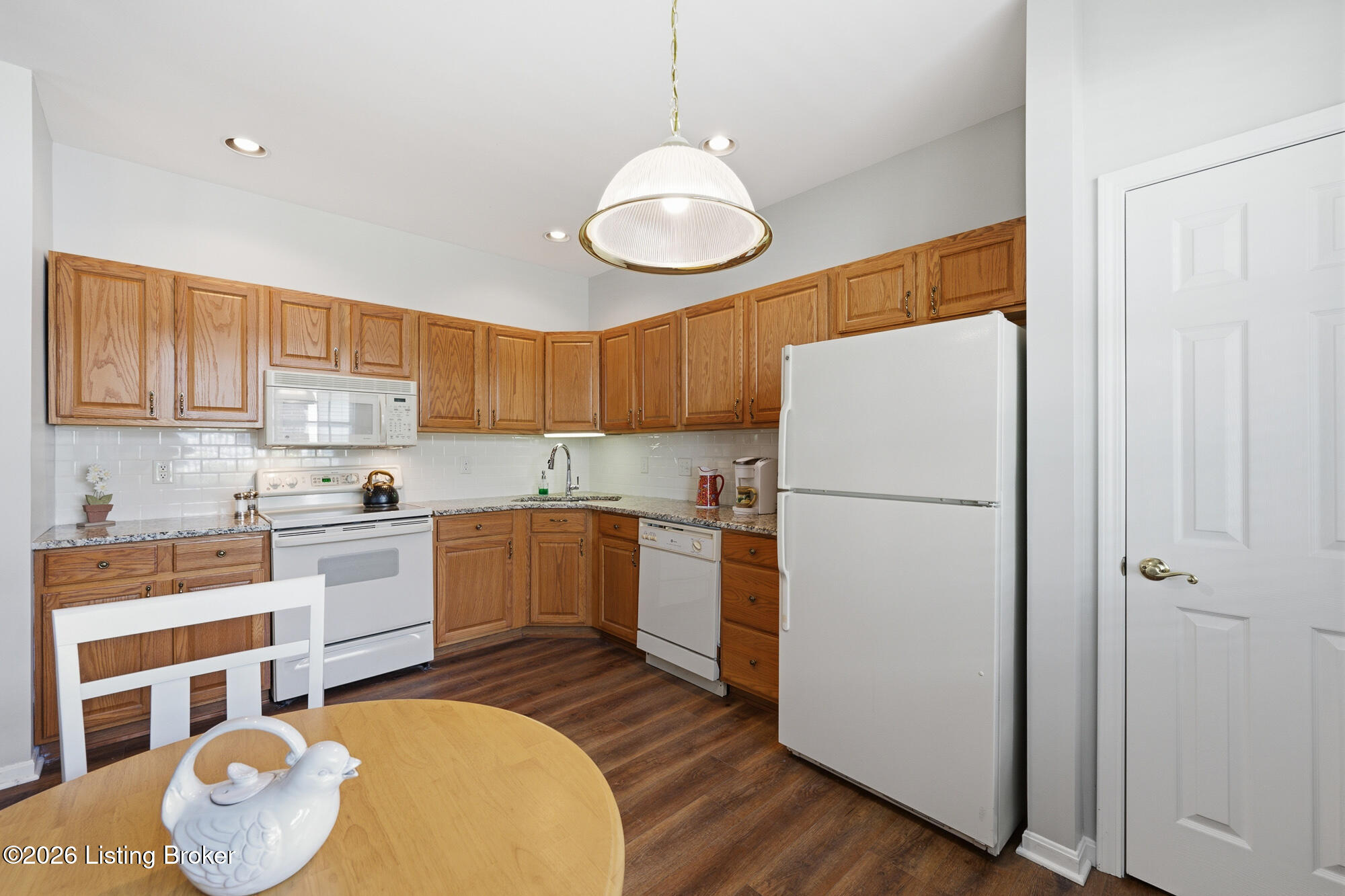 5000 Merton Square Property Photo 11