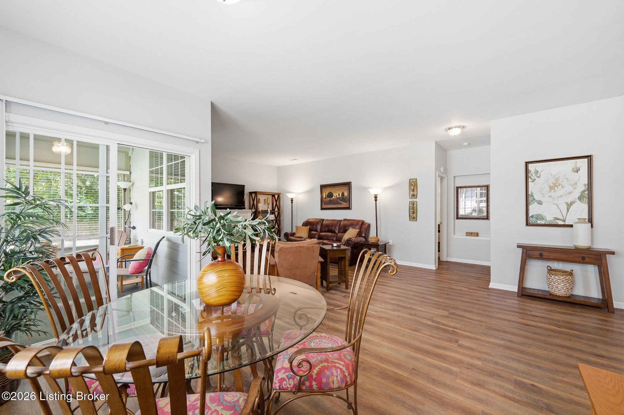 5000 Merton Square Property Photo 14
