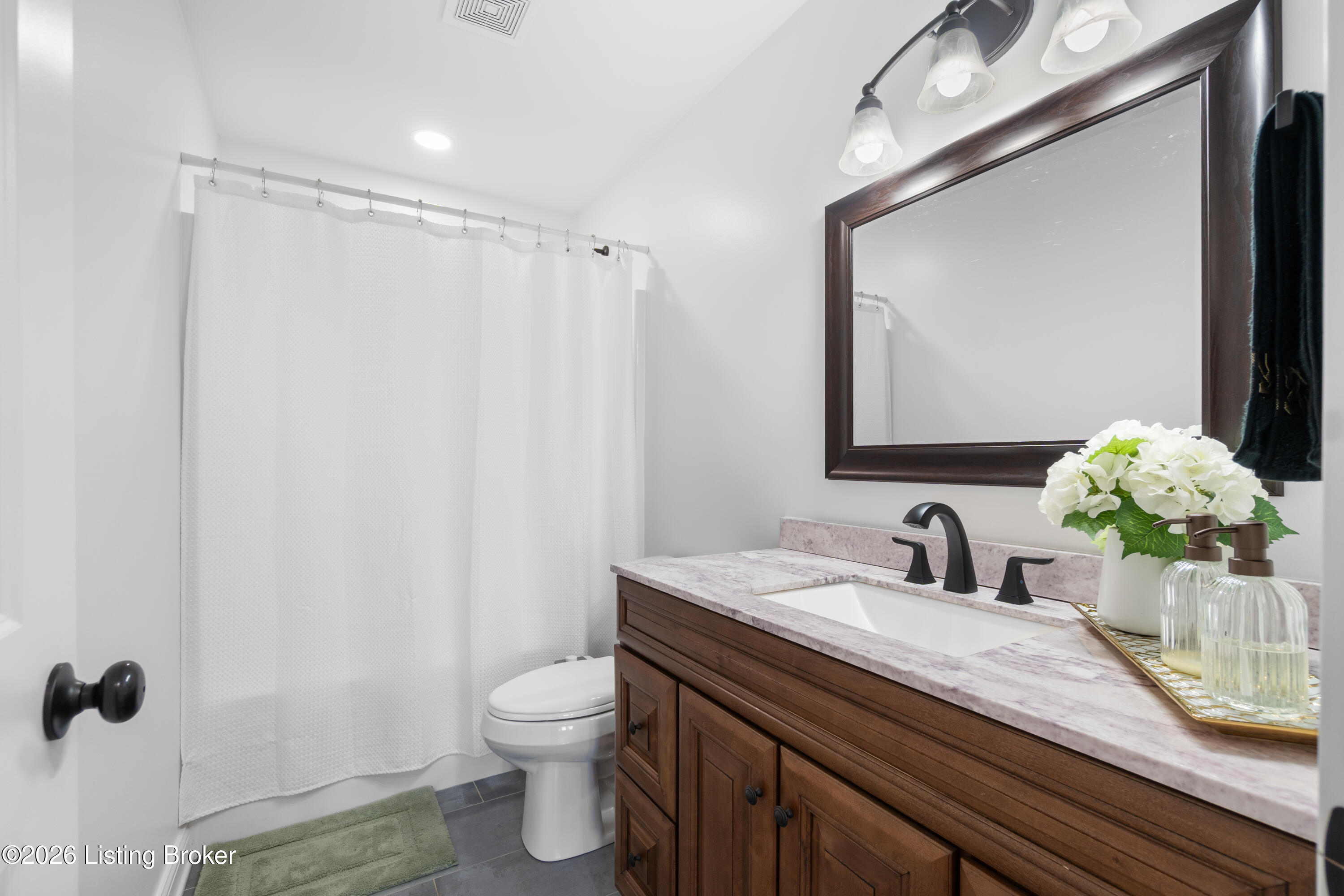 307 Bischoff Way Property Photo 10