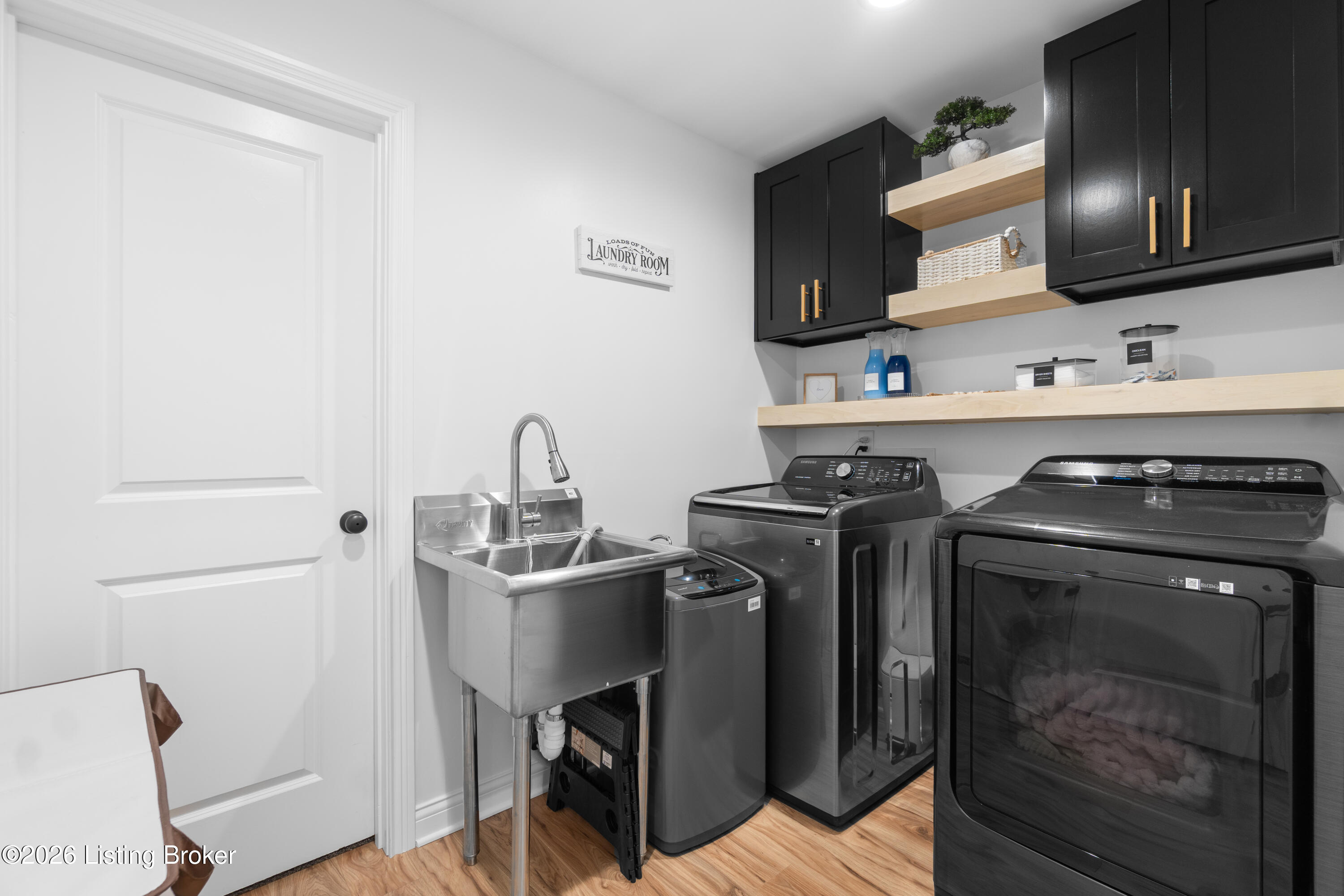 307 Bischoff Way Property Photo 14
