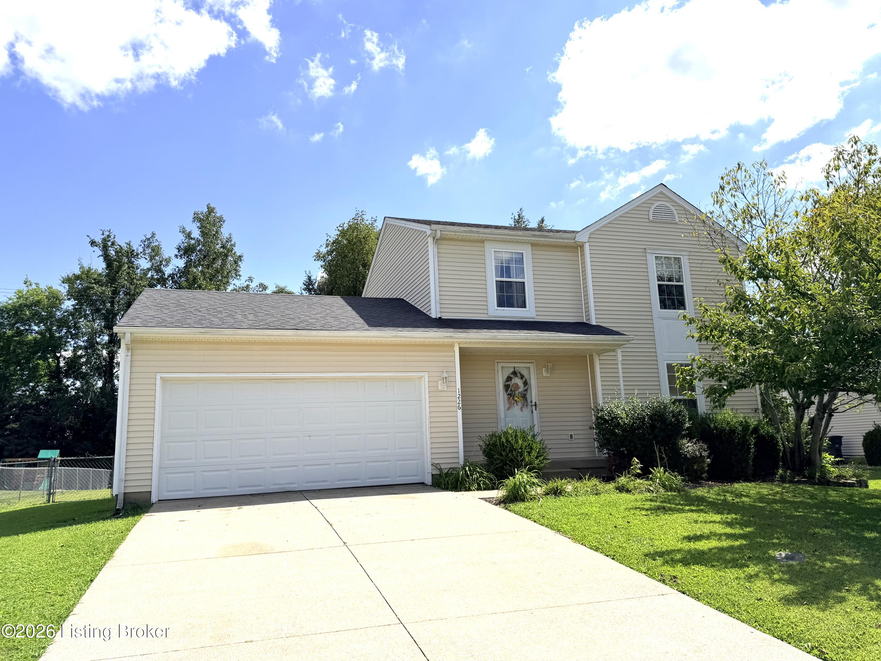 1226 Eastern St Property Photo 2