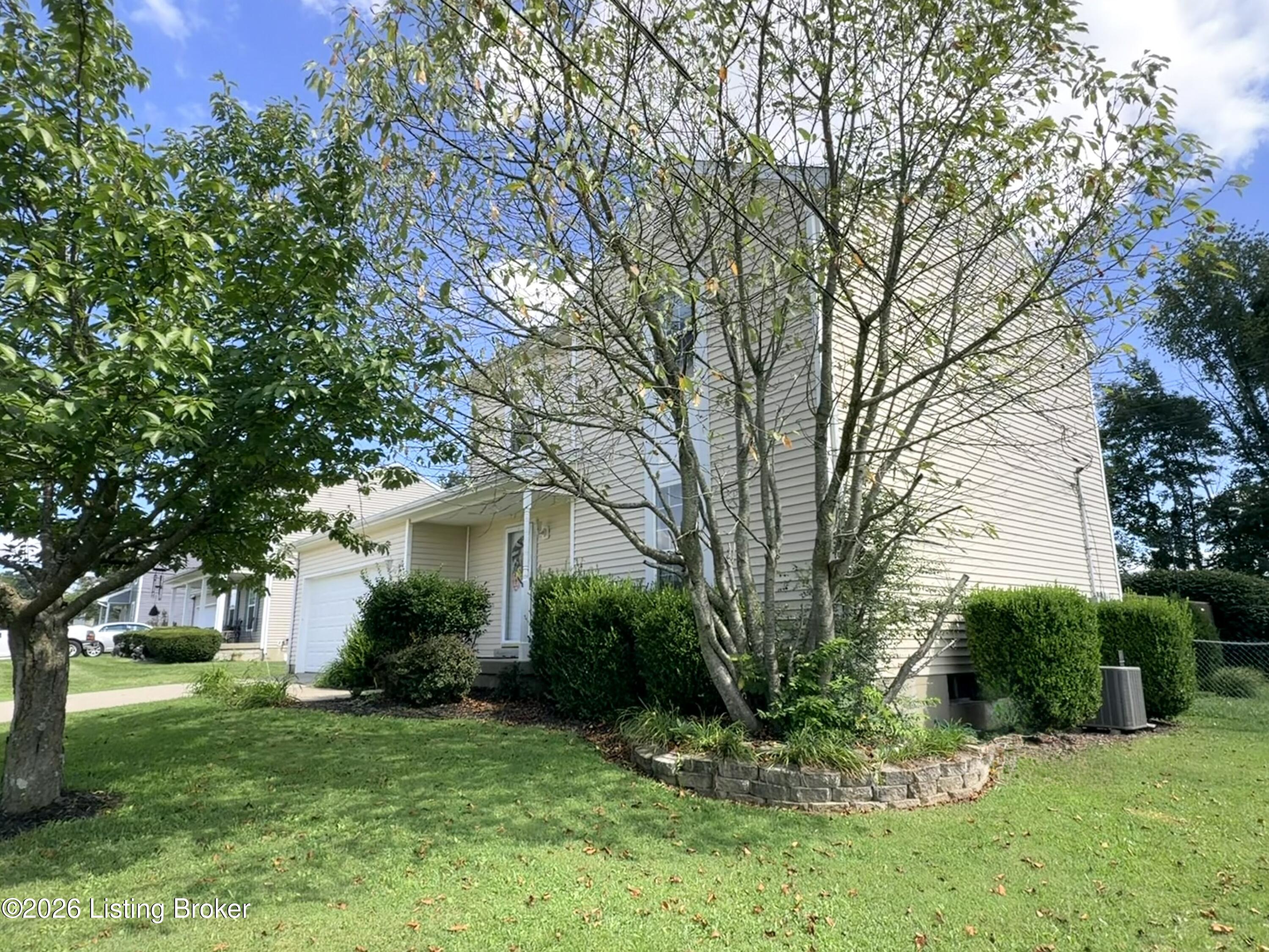 1226 Eastern St Property Photo 44