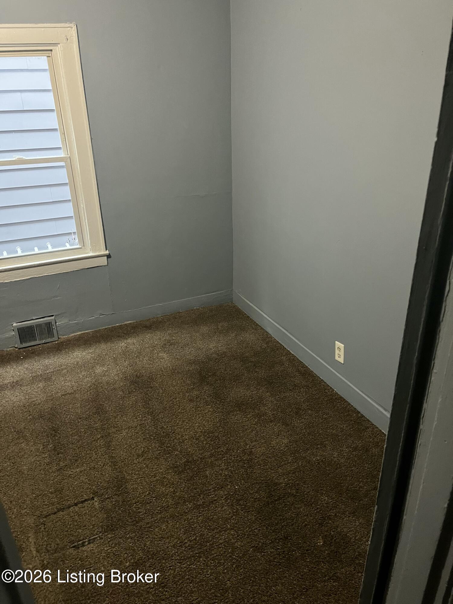403 Gernert Ct Property Photo 5
