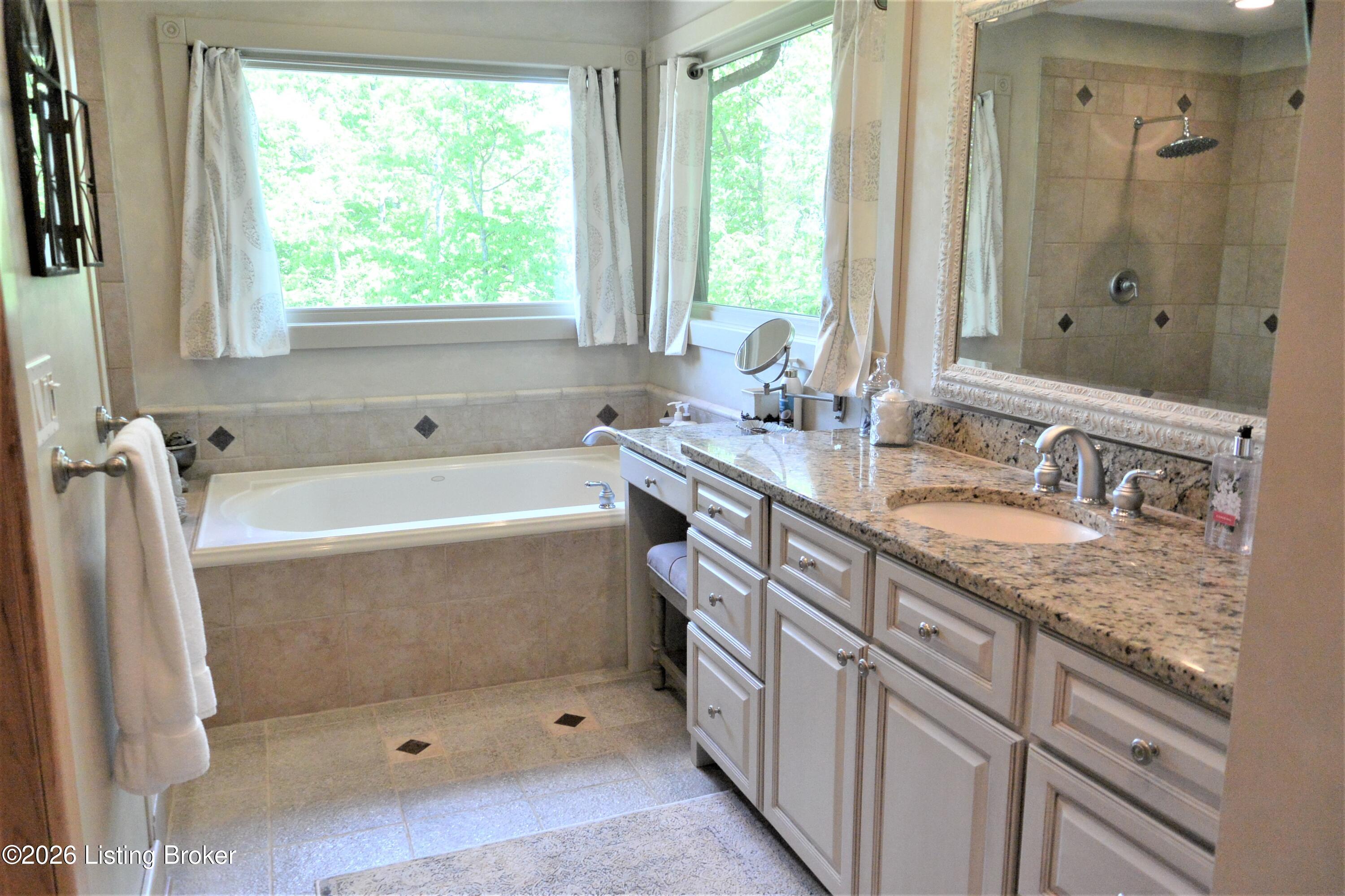 1464 E. Sanders Ln Property Photo 19