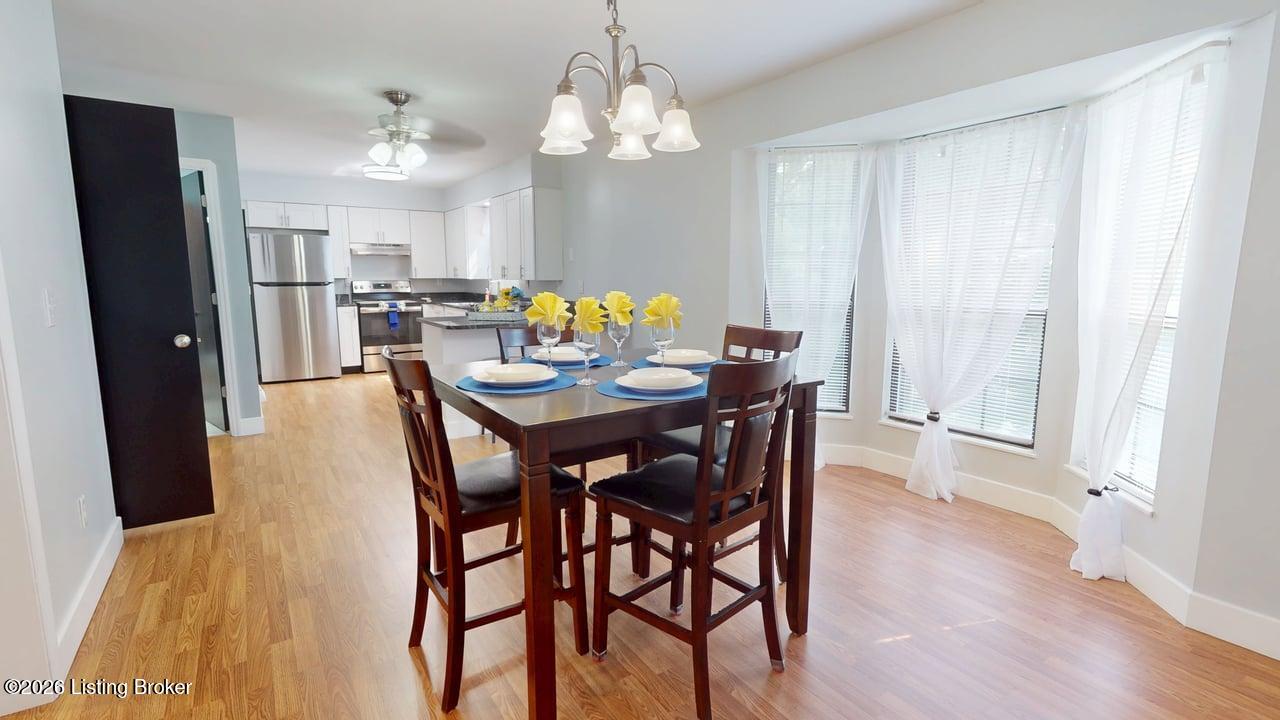409 College View Dr Property Photo 8