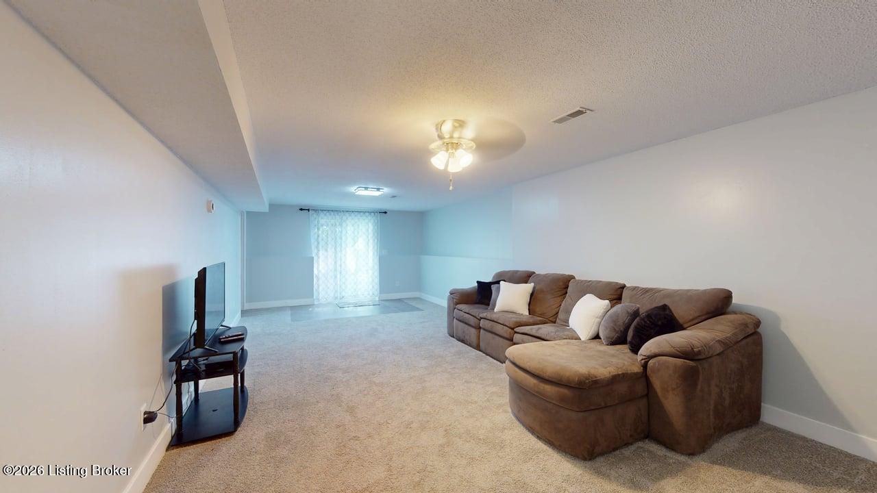 409 College View Dr Property Photo 40