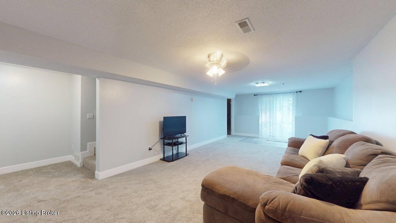 409 College View Dr Property Photo 41