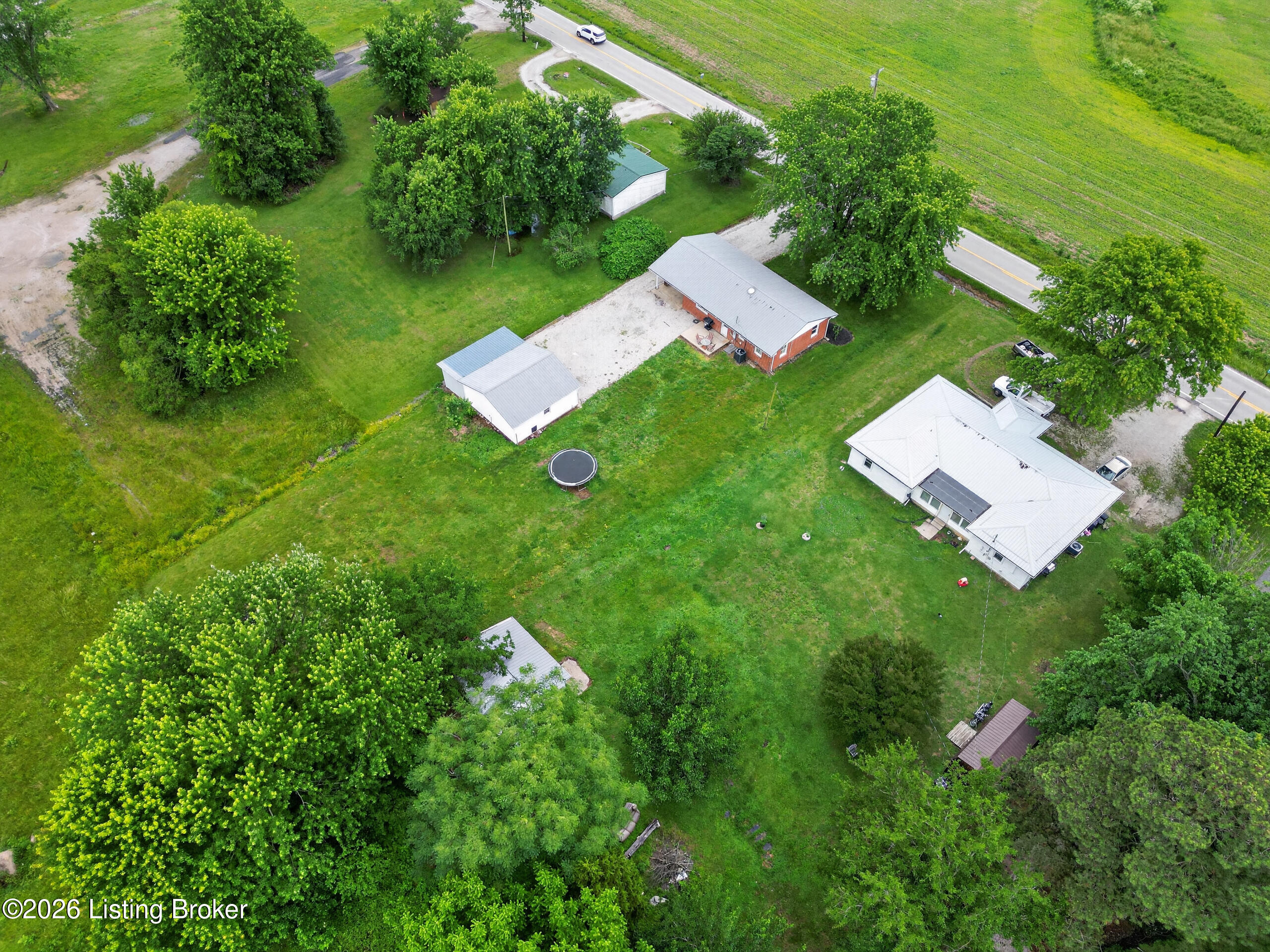 2293 Ky-259 Property Photo 6