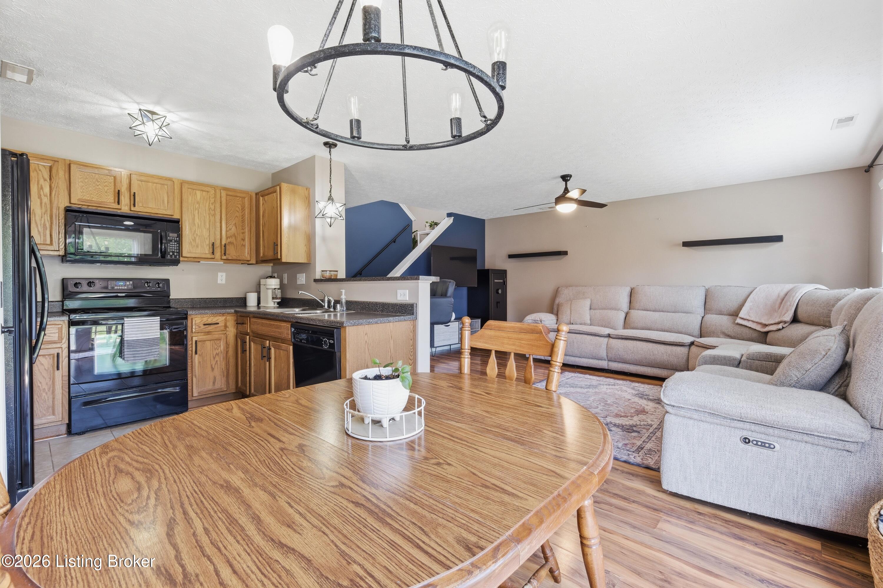 10318 Venado Dr Property Photo 7