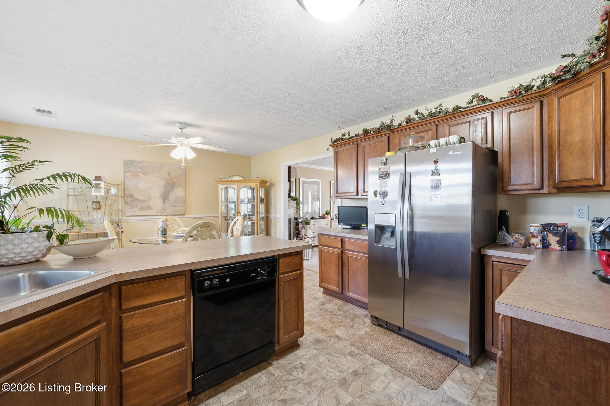 6030 Woodhaven Pl Cir Property Photo 12