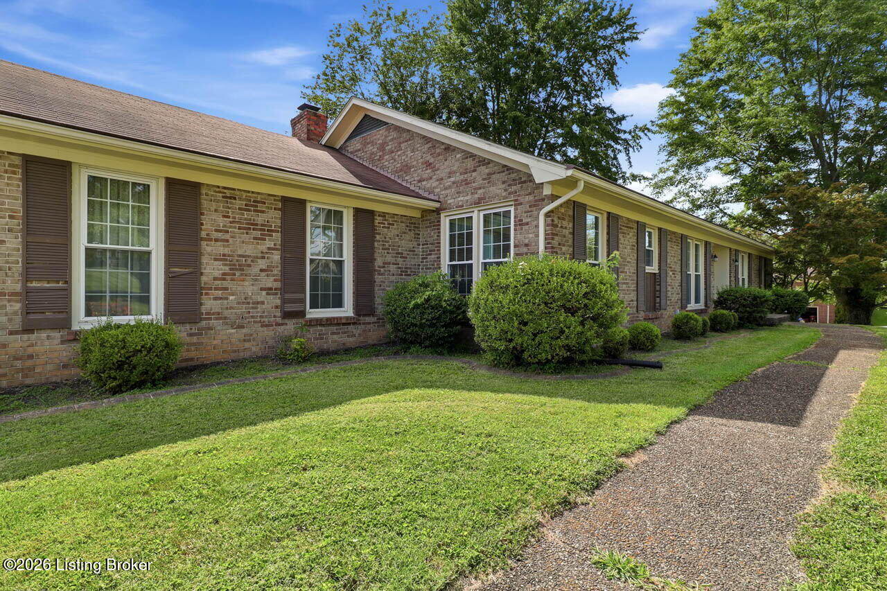 7419 Sunset Ln Property Photo 5