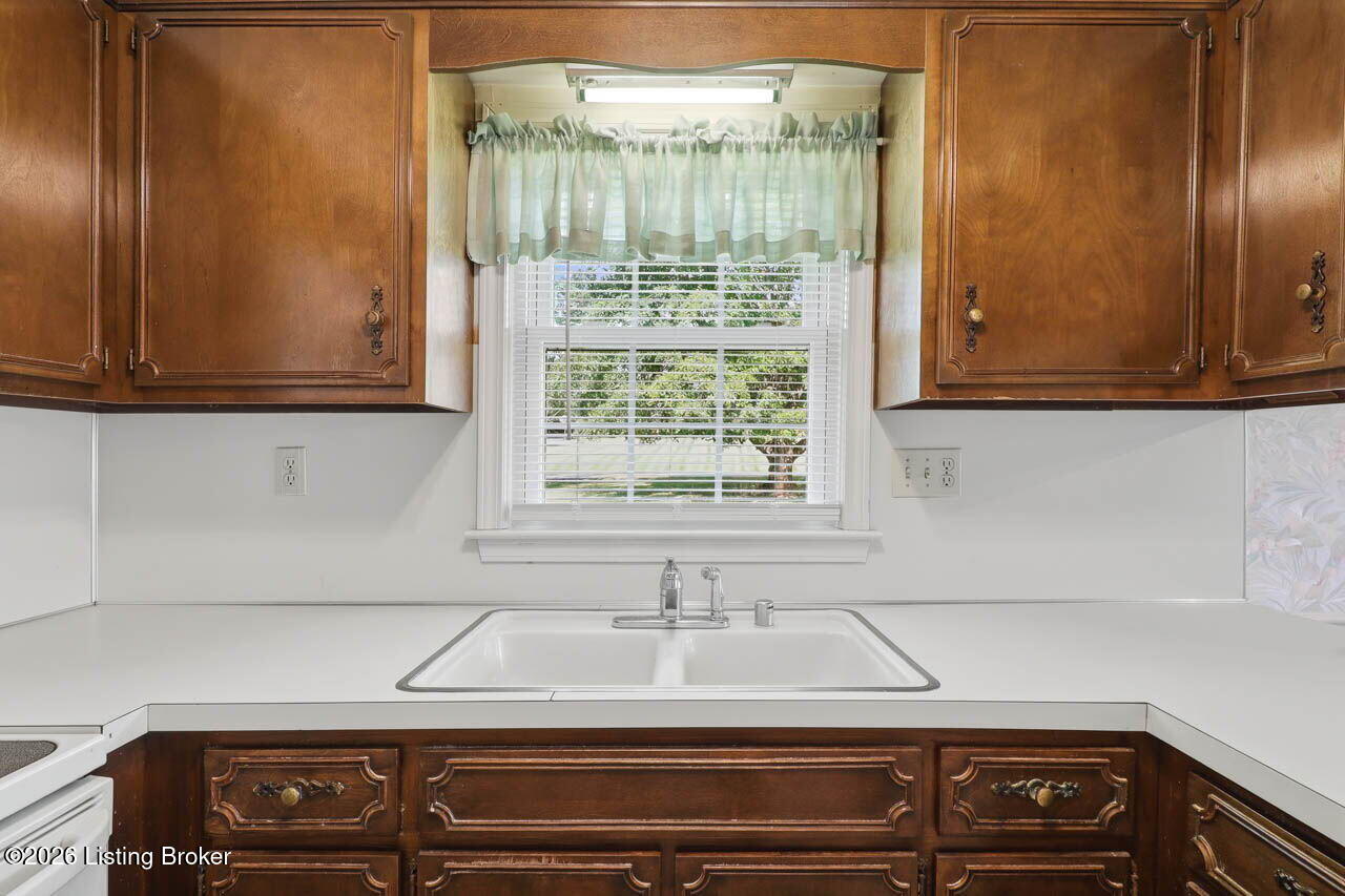 7419 Sunset Ln Property Photo 15